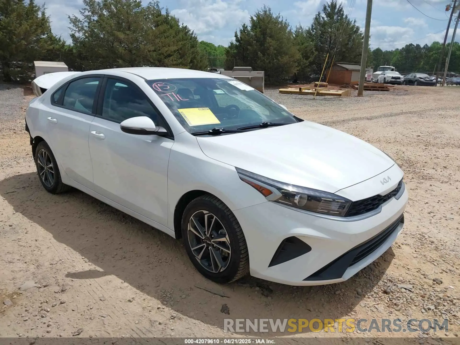 1 Фотография поврежденного автомобиля 3KPF24AD8PE660592 KIA FORTE 2023