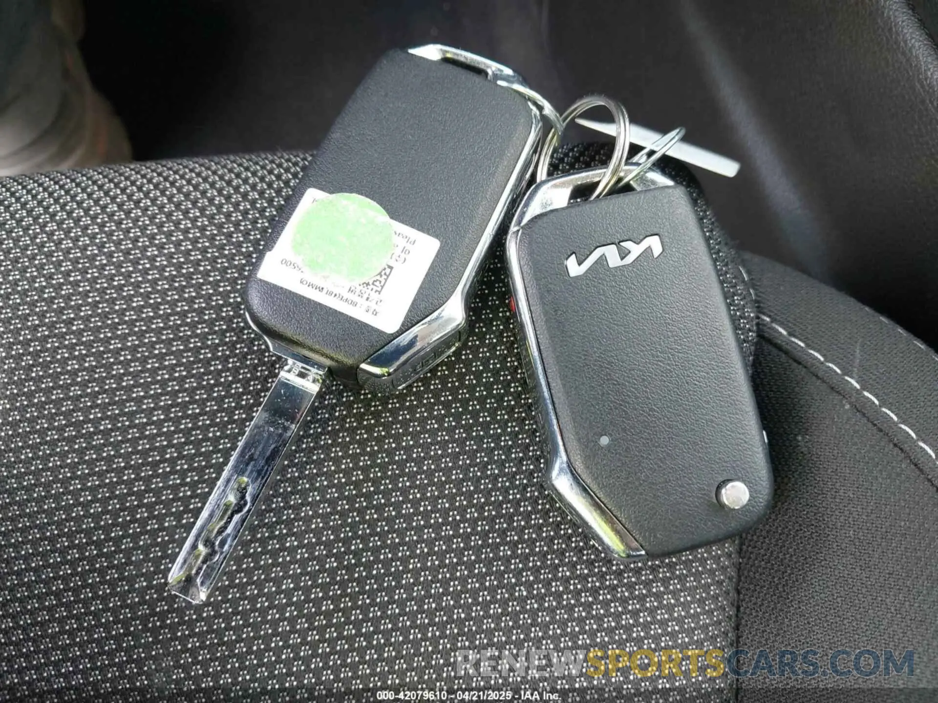 11 Фотография поврежденного автомобиля 3KPF24AD8PE660592 KIA FORTE 2023