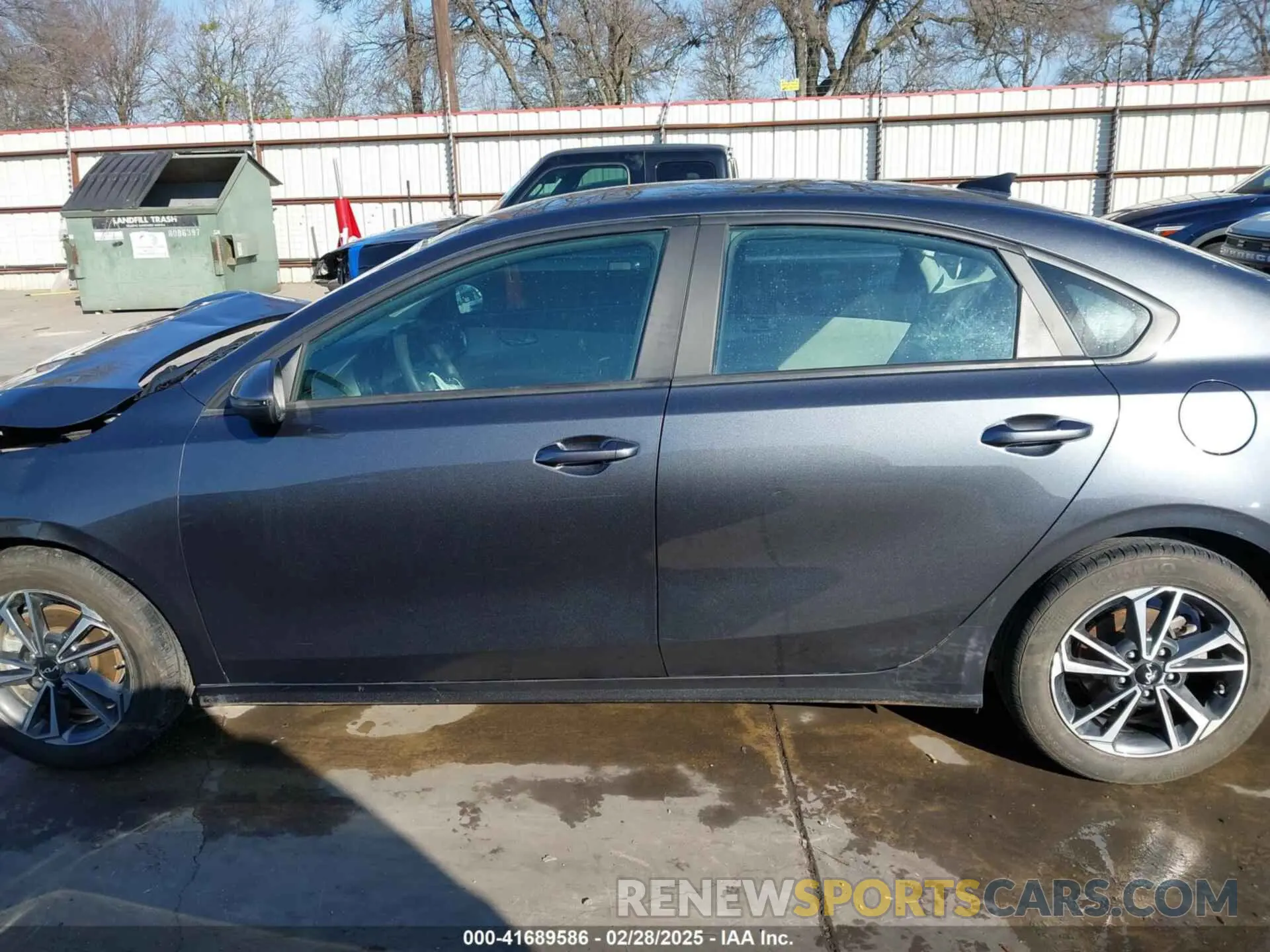 15 Photograph of a damaged car 3KPF24AD8PE679854 KIA FORTE 2023