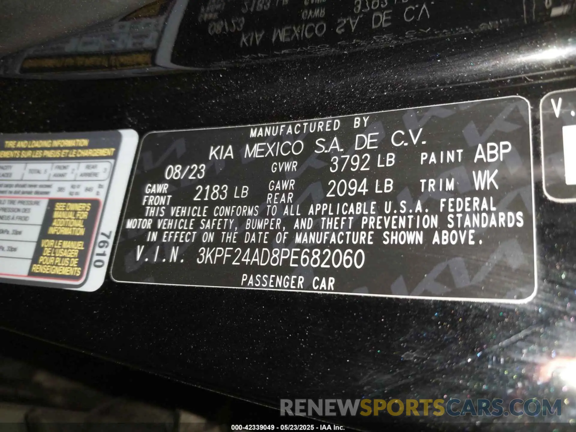 9 Photograph of a damaged car 3KPF24AD8PE682060 KIA FORTE 2023