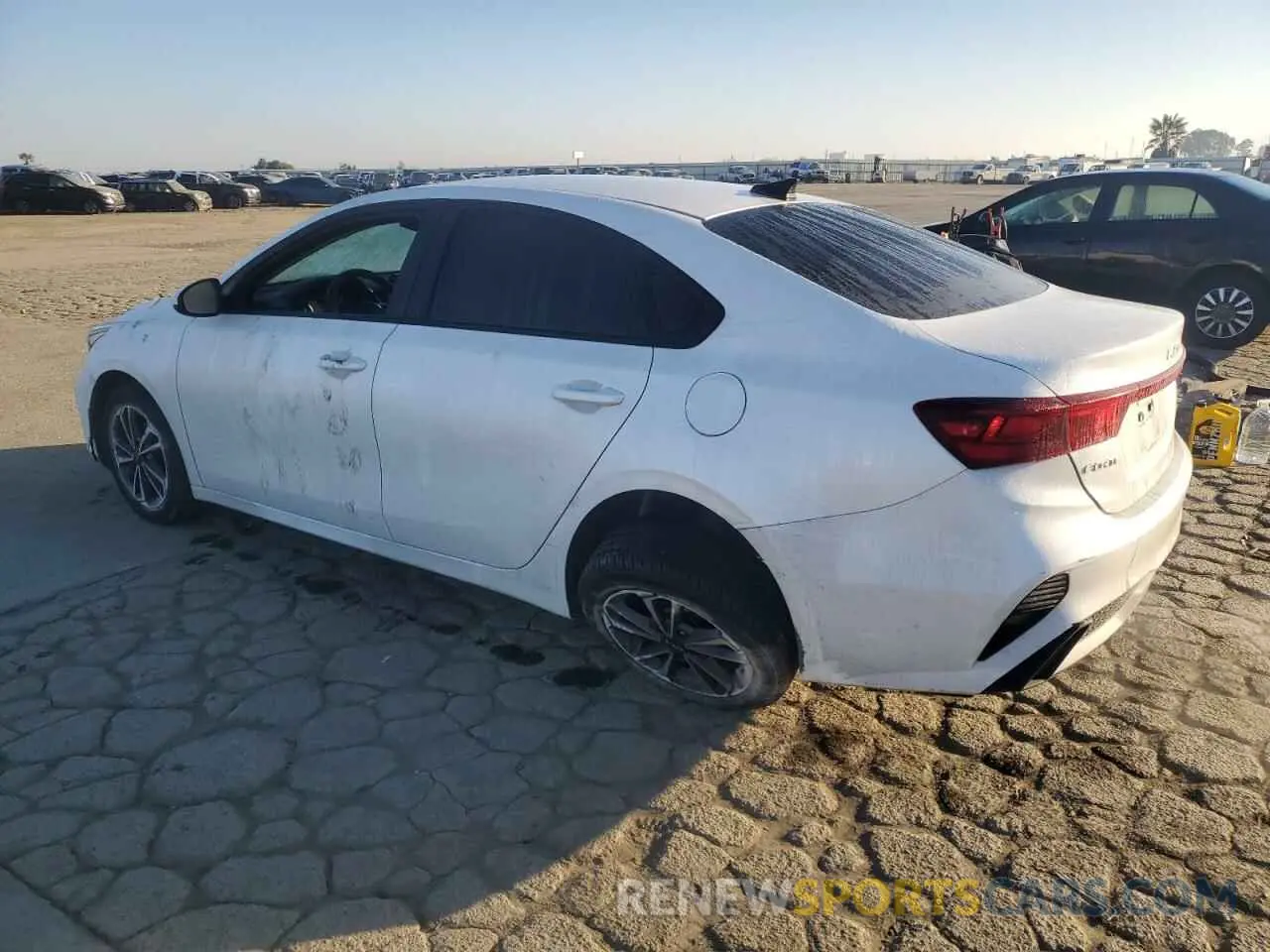 2 Фотография поврежденного автомобиля 3KPF24AD9PE506442 KIA FORTE 2023