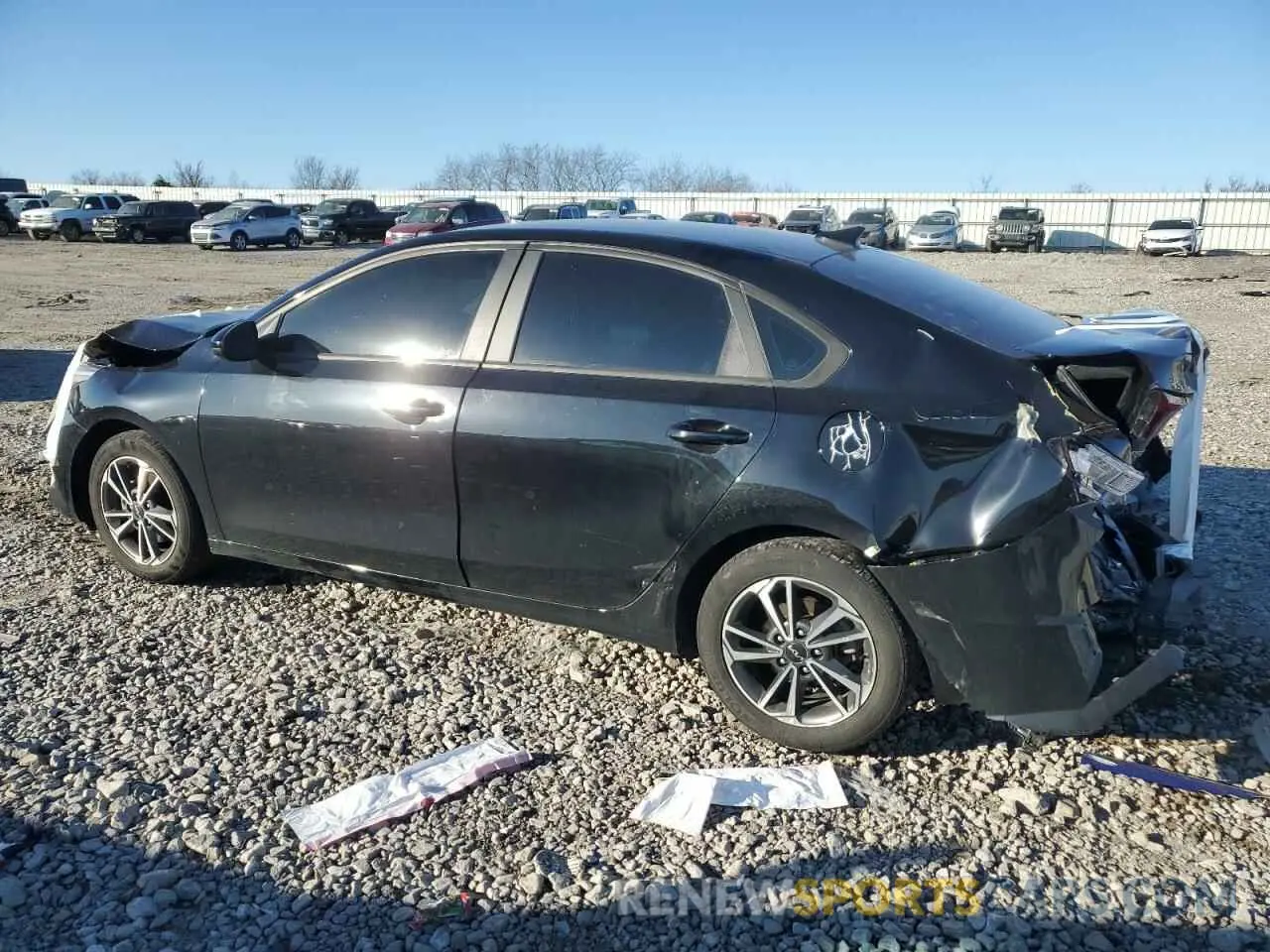 2 Фотография поврежденного автомобиля 3KPF24AD9PE519014 KIA FORTE 2023