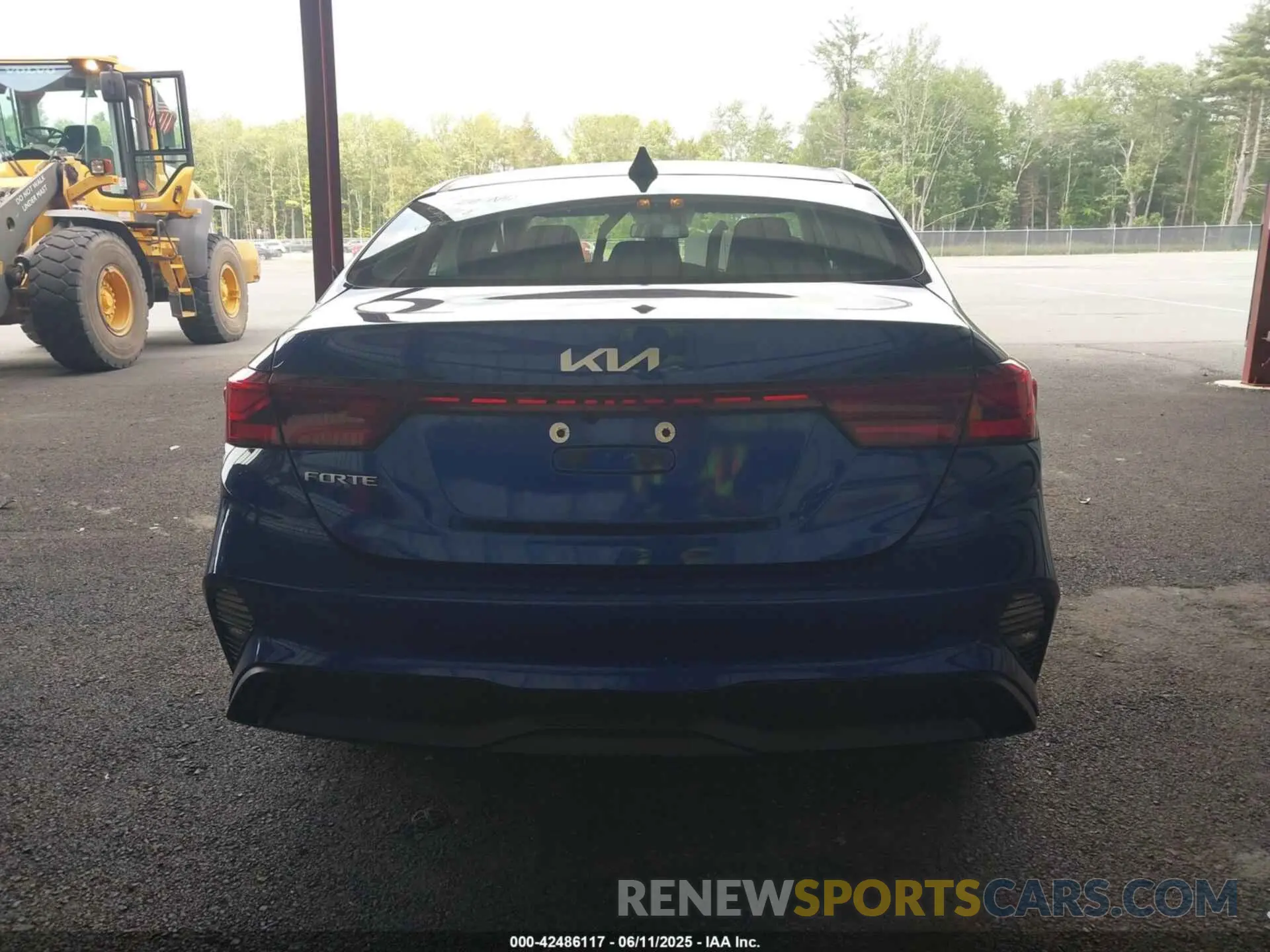 17 Photograph of a damaged car 3KPF24AD9PE549534 KIA FORTE 2023