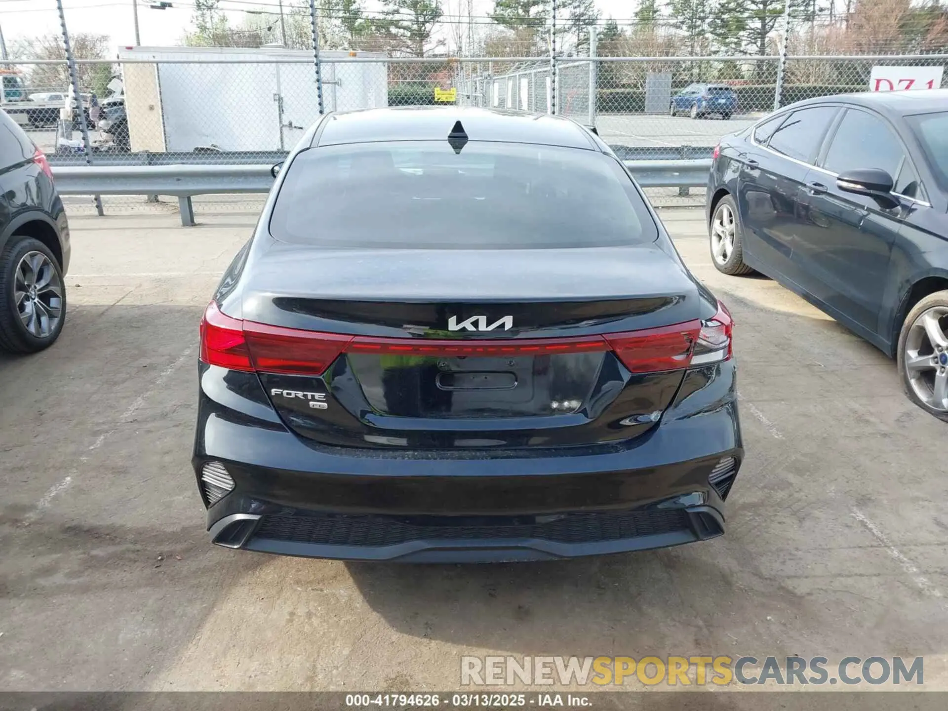 16 Photograph of a damaged car 3KPF24AD9PE551672 KIA FORTE 2023