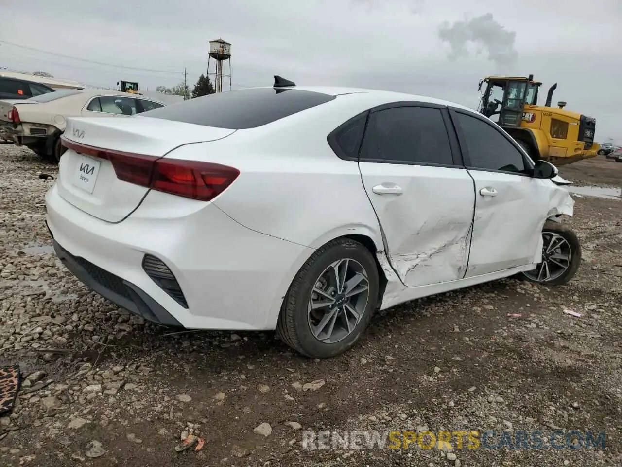 3 Фотография поврежденного автомобиля 3KPF24AD9PE555401 KIA FORTE 2023