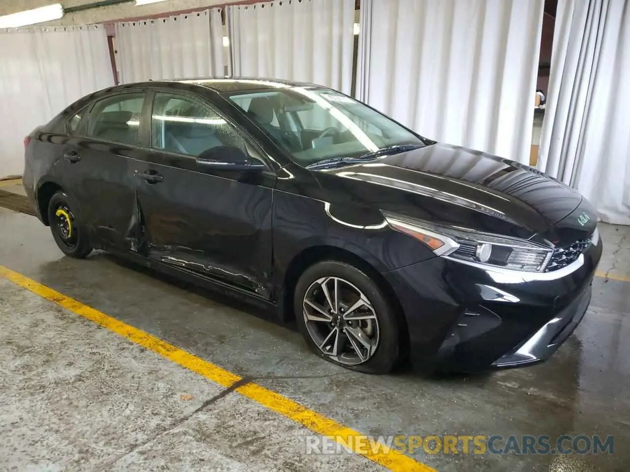 4 Фотография поврежденного автомобиля 3KPF24AD9PE608081 KIA FORTE 2023
