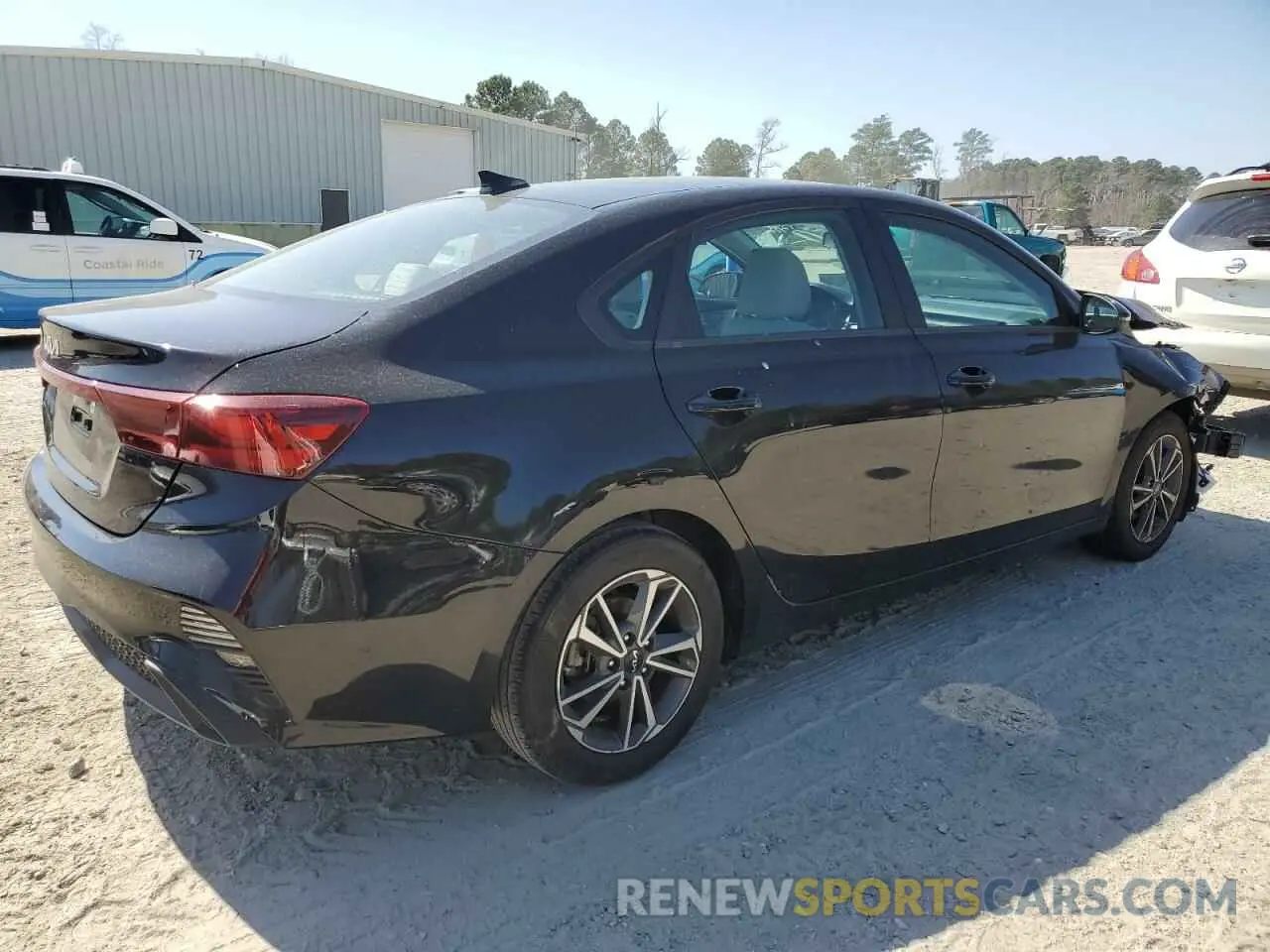 3 Фотография поврежденного автомобиля 3KPF24AD9PE624149 KIA FORTE 2023