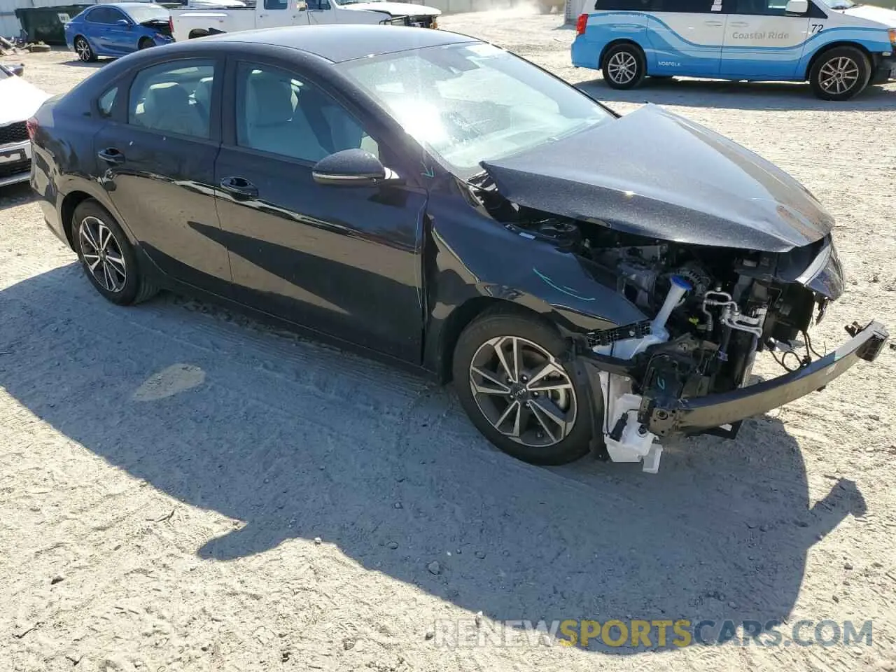 4 Фотография поврежденного автомобиля 3KPF24AD9PE624149 KIA FORTE 2023