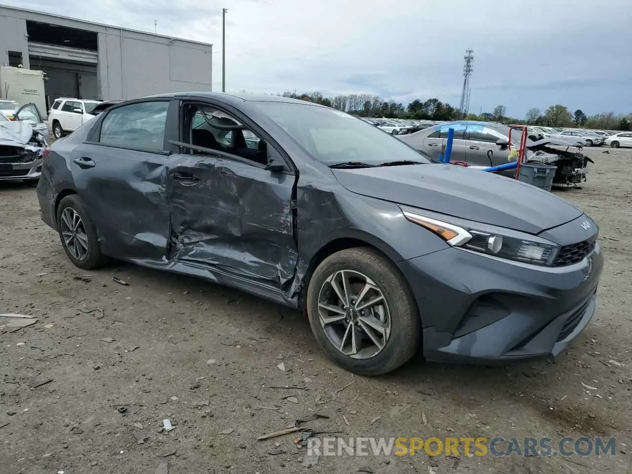 4 Фотография поврежденного автомобиля 3KPF24AD9PE643672 KIA FORTE 2023