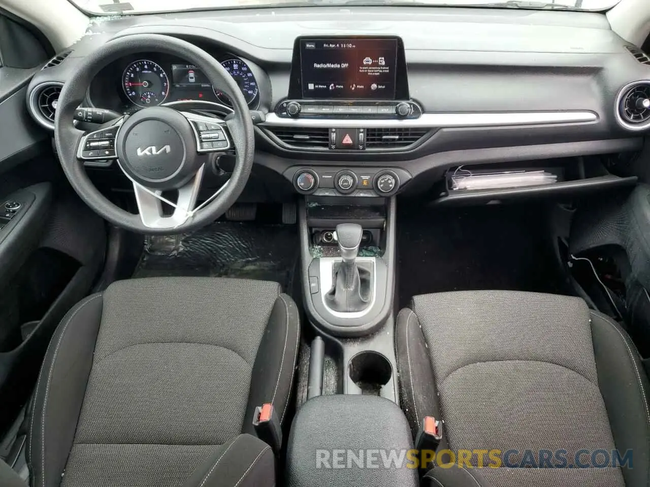 8 Фотография поврежденного автомобиля 3KPF24AD9PE643672 KIA FORTE 2023
