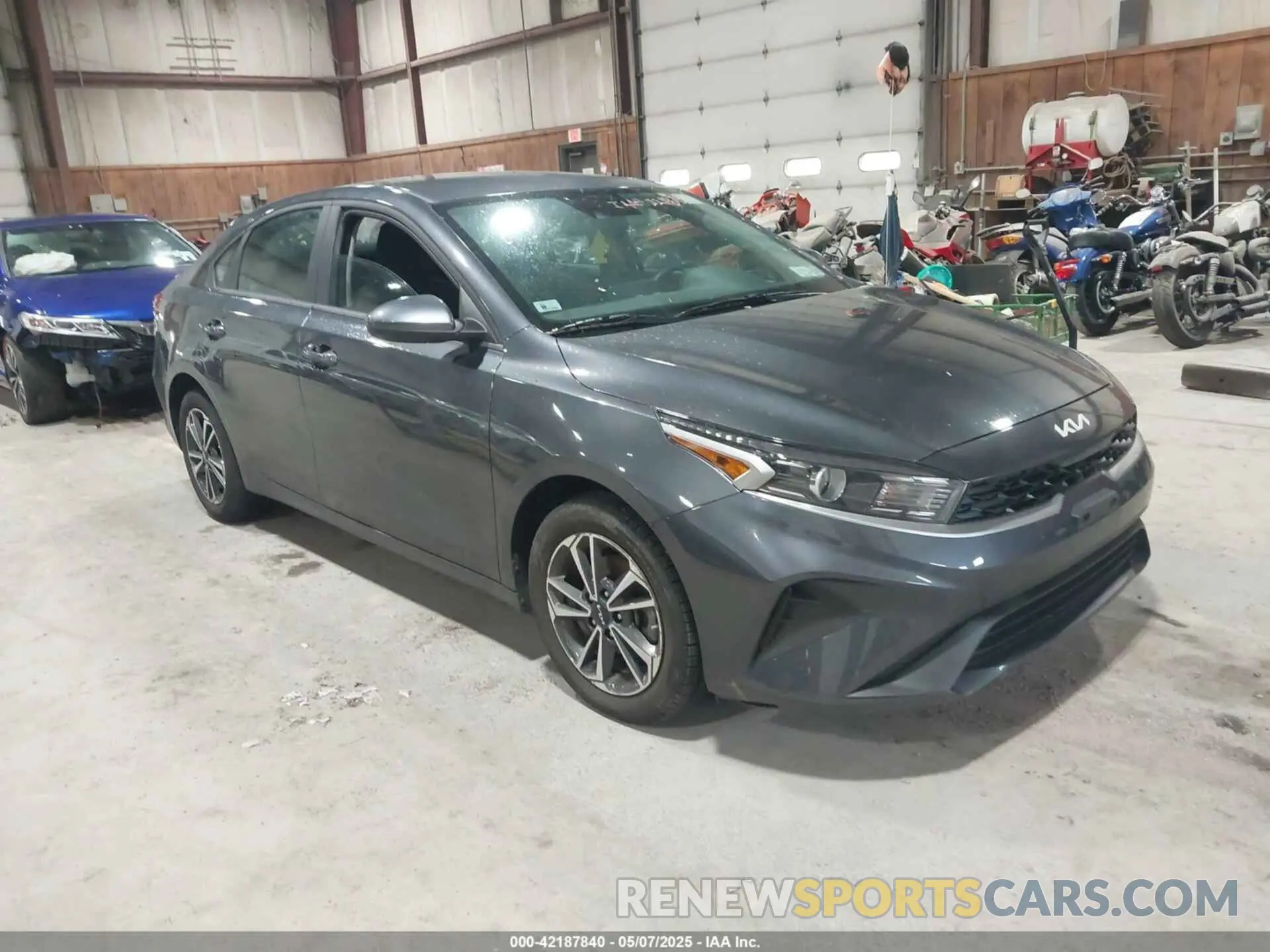 1 Фотография поврежденного автомобиля 3KPF24AD9PE691351 KIA FORTE 2023