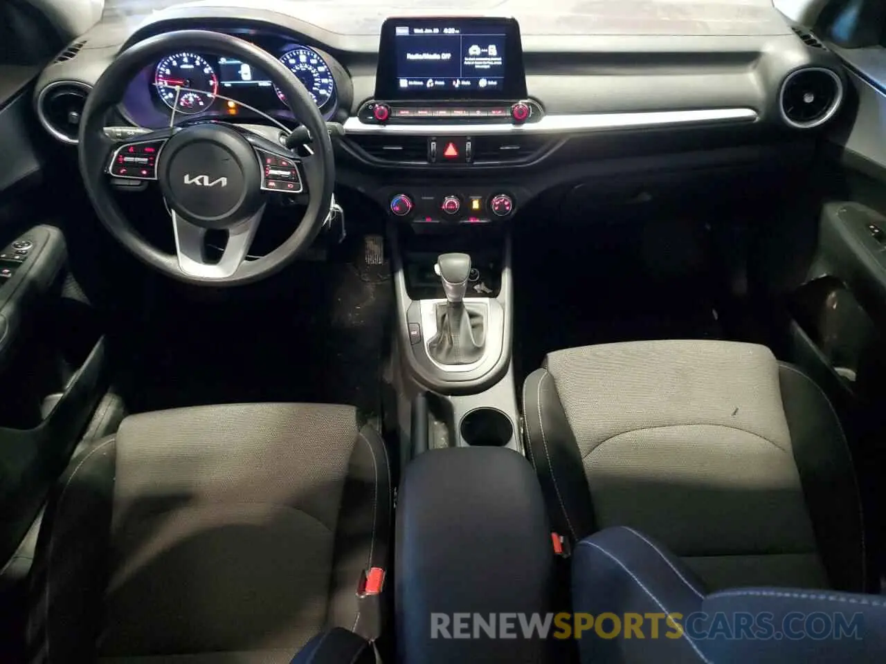 8 Фотография поврежденного автомобиля 3KPF24ADXPE509141 KIA FORTE 2023