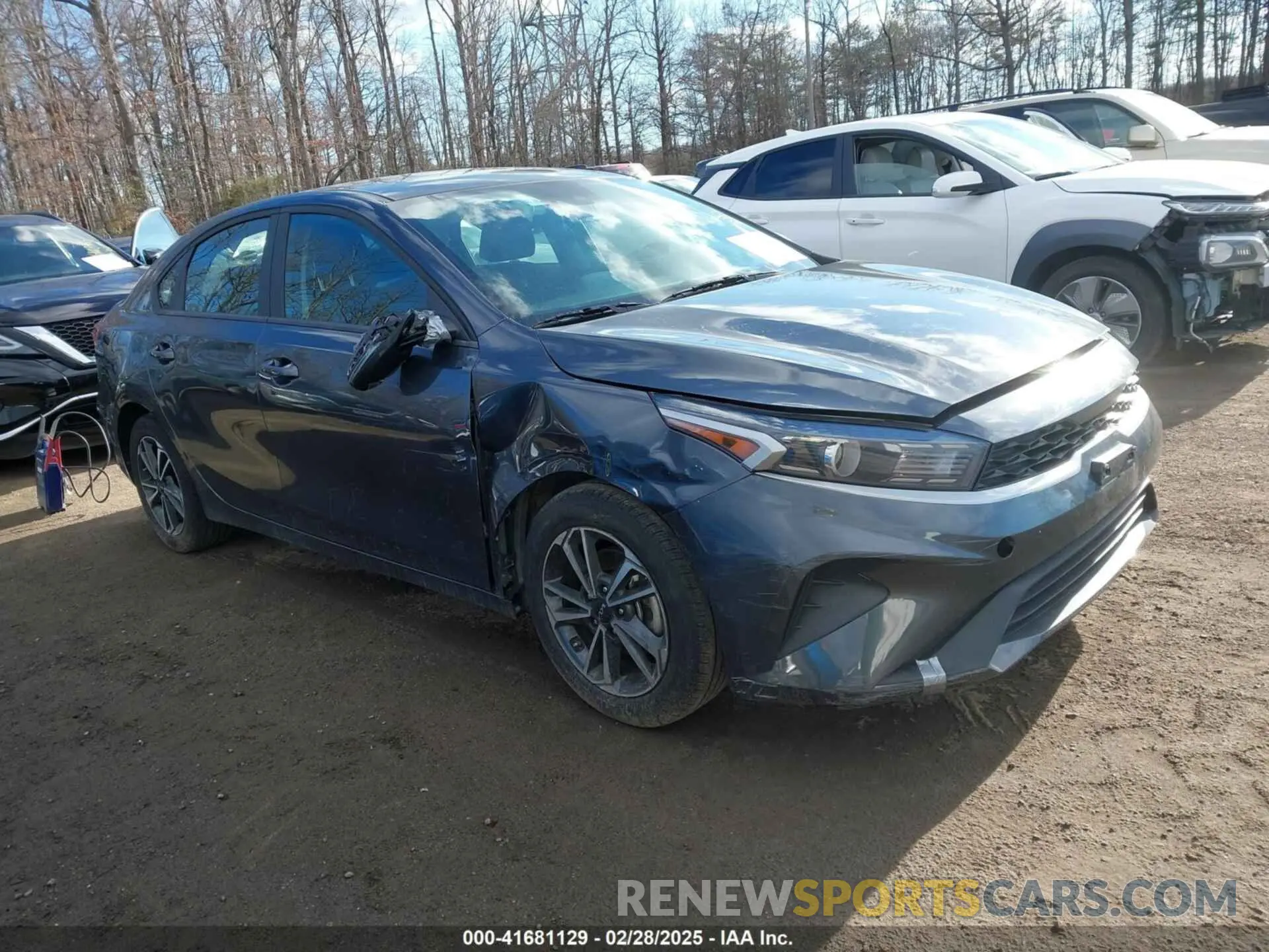 1 Фотография поврежденного автомобиля 3KPF24ADXPE555987 KIA FORTE 2023