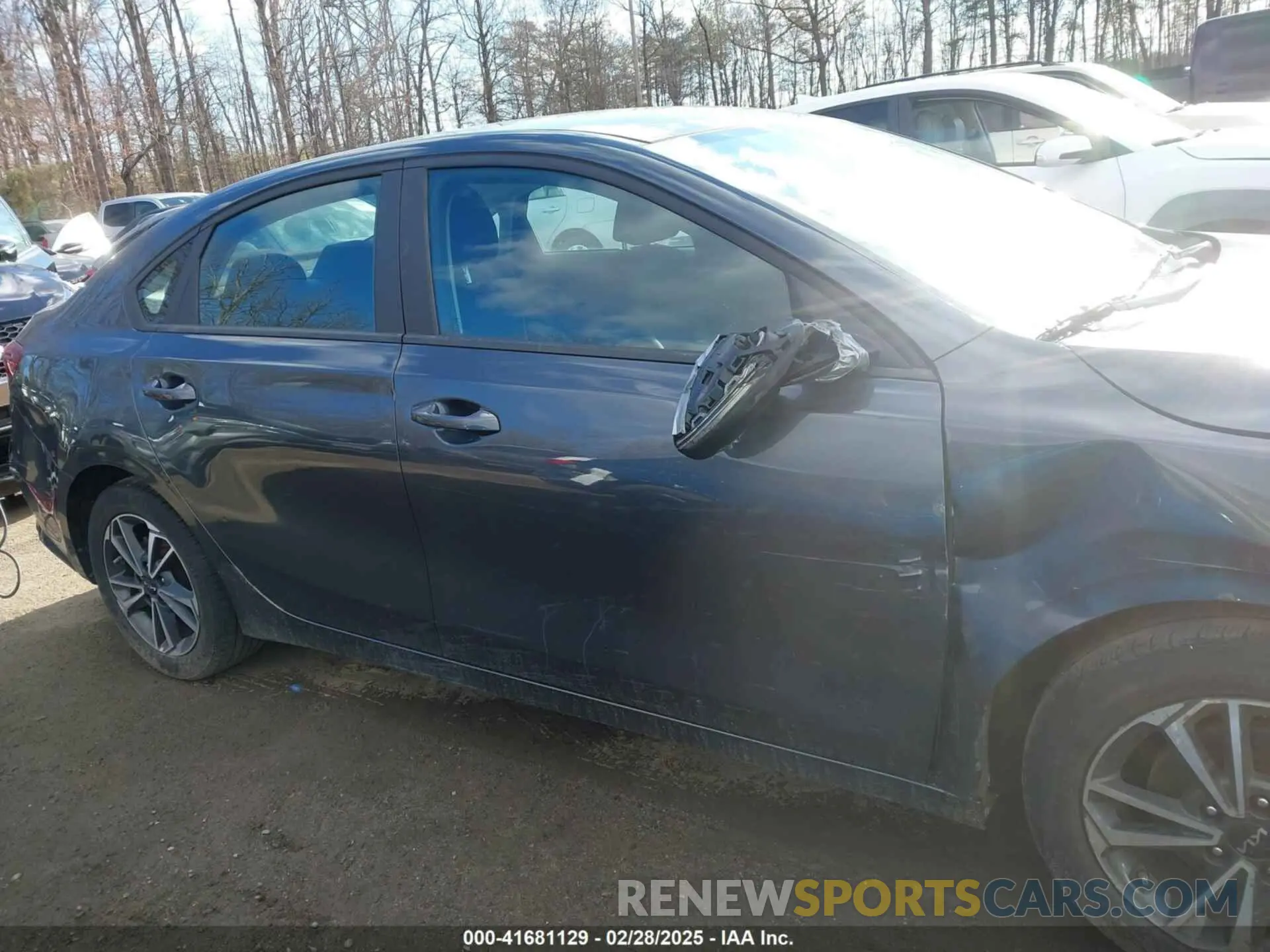 13 Фотография поврежденного автомобиля 3KPF24ADXPE555987 KIA FORTE 2023