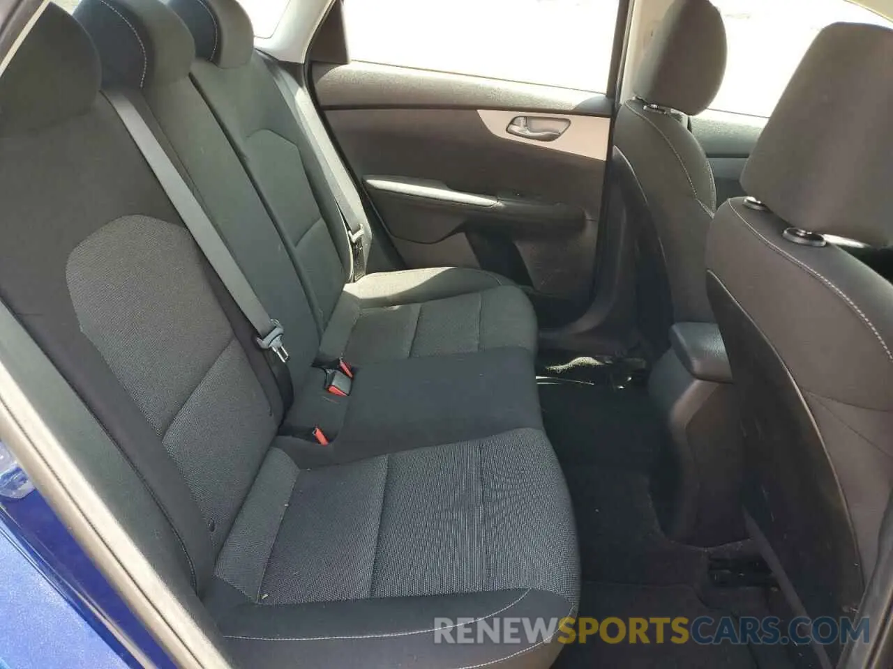 10 Фотография поврежденного автомобиля 3KPF24ADXPE562745 KIA FORTE 2023