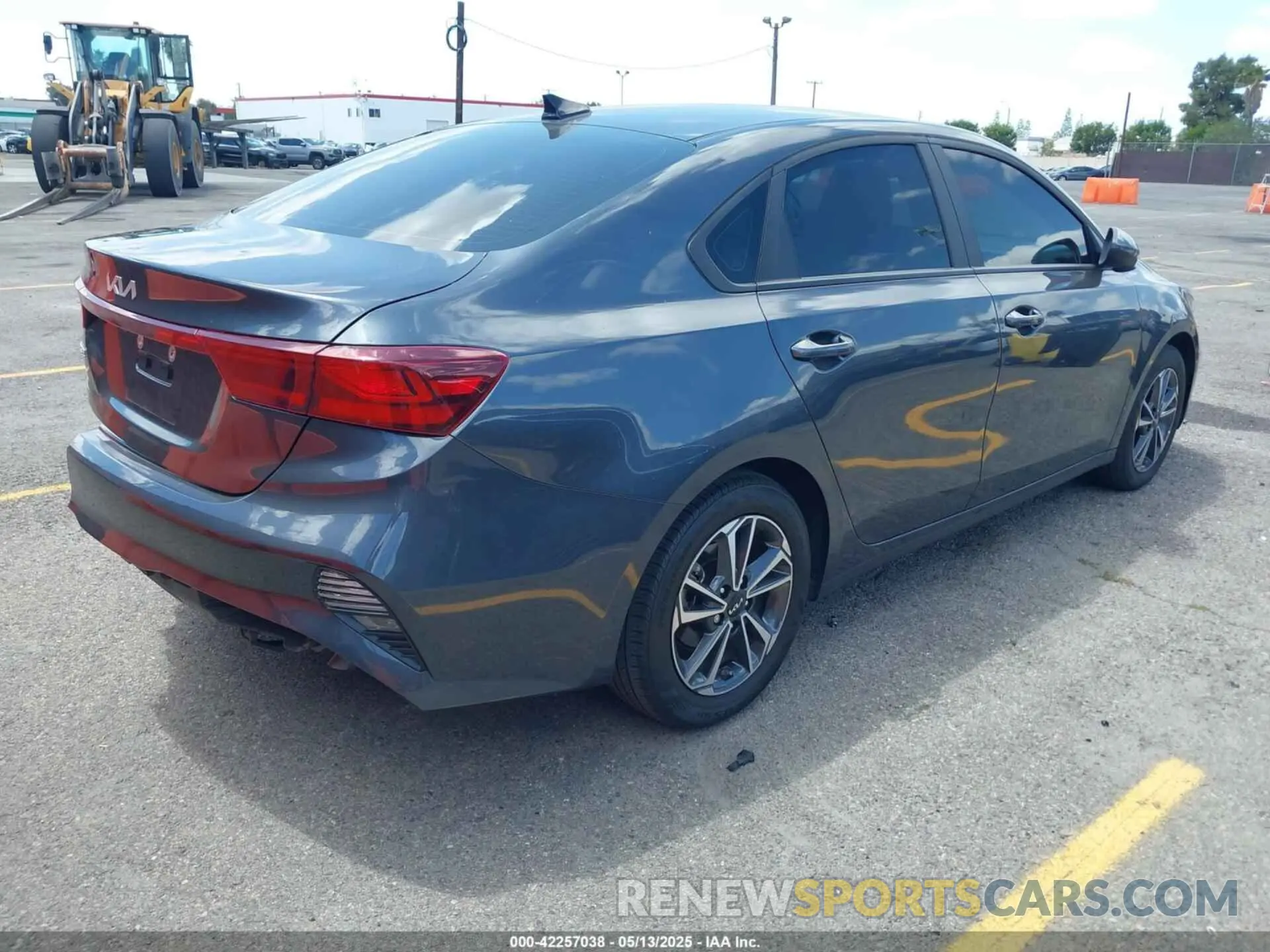 4 Фотография поврежденного автомобиля 3KPF24ADXPE608509 KIA FORTE 2023