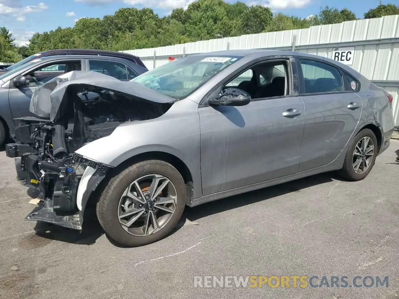 1 Фотография поврежденного автомобиля 3KPF24ADXPE674087 KIA FORTE 2023