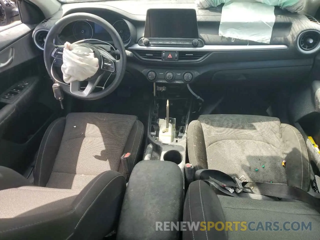 8 Фотография поврежденного автомобиля 3KPF24ADXPE674087 KIA FORTE 2023
