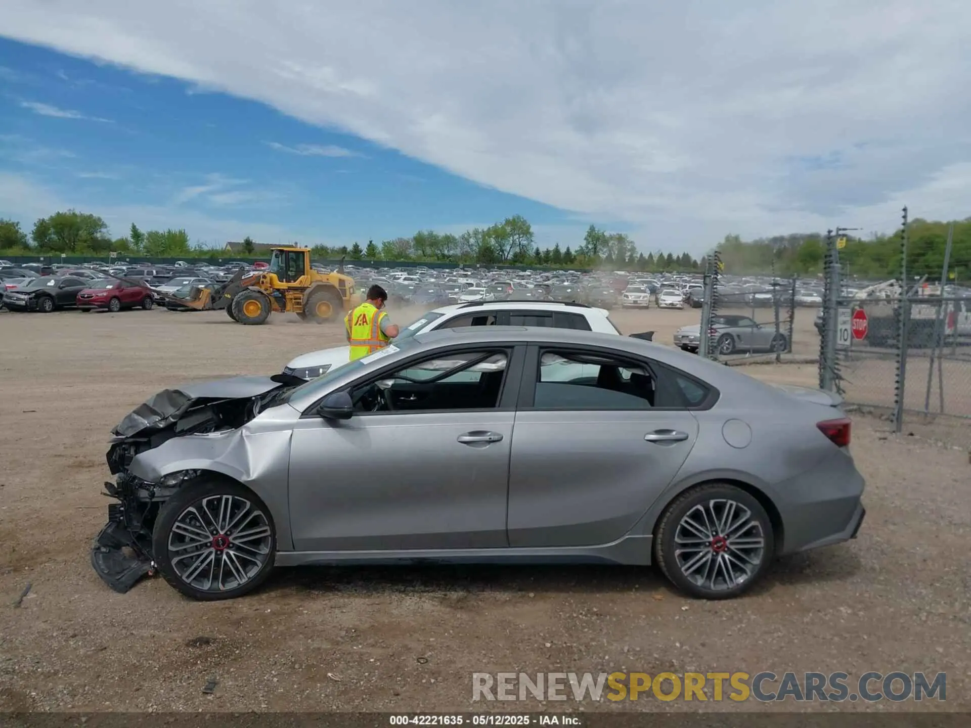 14 Фотография поврежденного автомобиля 3KPF44AC0PE603417 KIA FORTE 2023