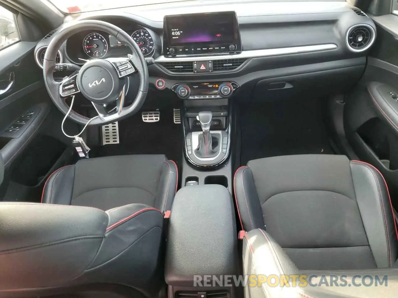 8 Фотография поврежденного автомобиля 3KPF44AC1PE531045 KIA FORTE 2023