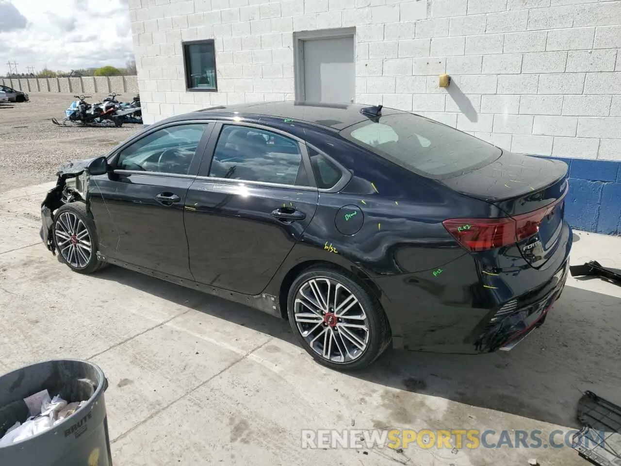 2 Фотография поврежденного автомобиля 3KPF44AC1PE617617 KIA FORTE 2023