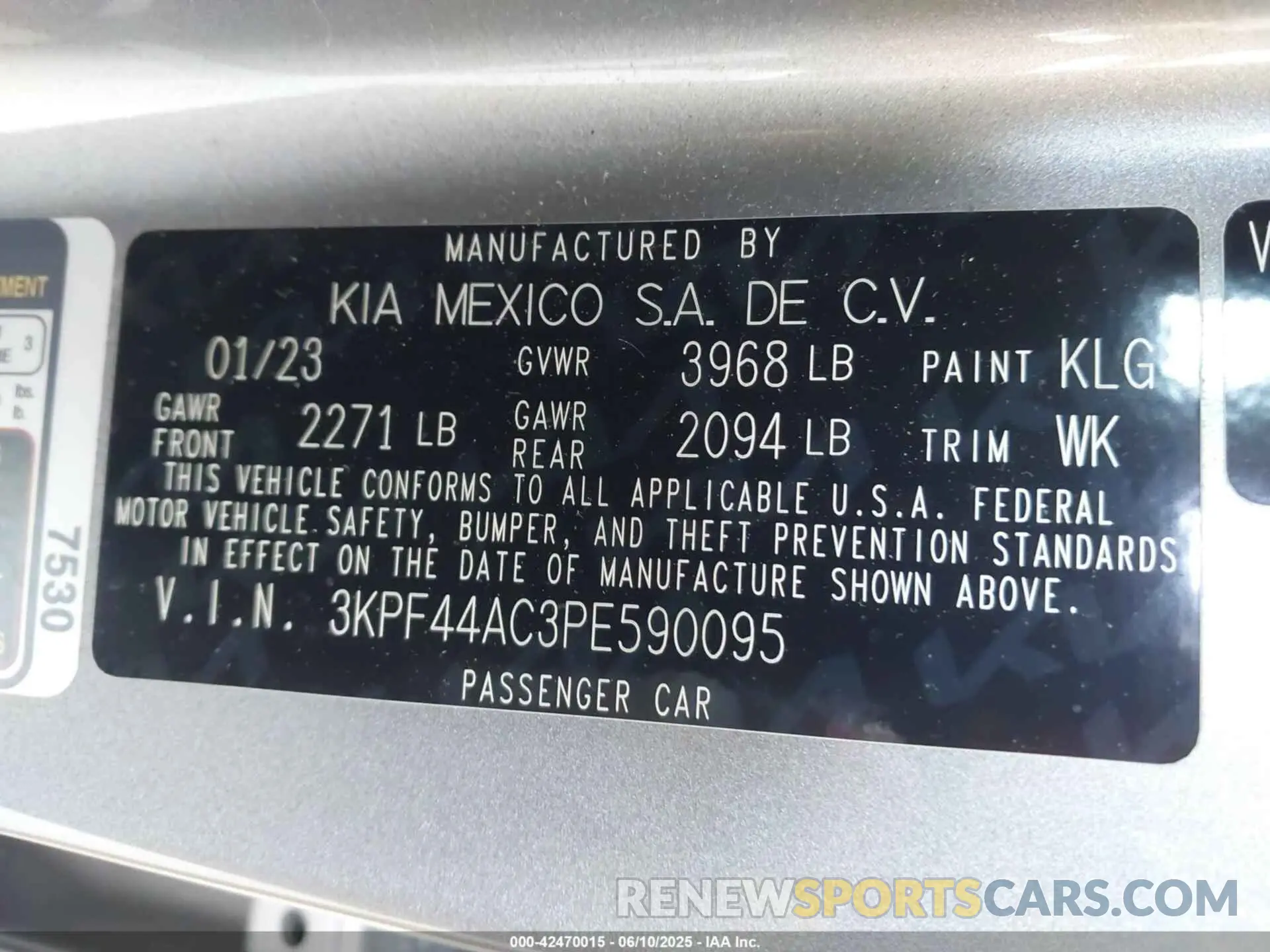 9 Photograph of a damaged car 3KPF44AC3PE590095 KIA FORTE 2023