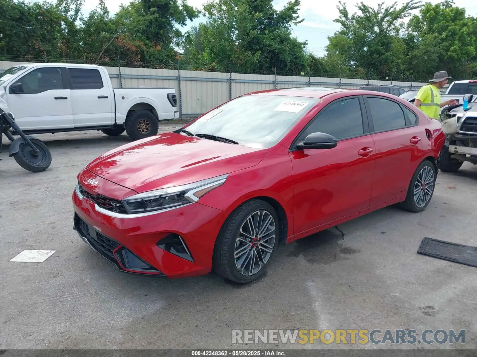 2 Фотография поврежденного автомобиля 3KPF44AC3PE592719 KIA FORTE 2023