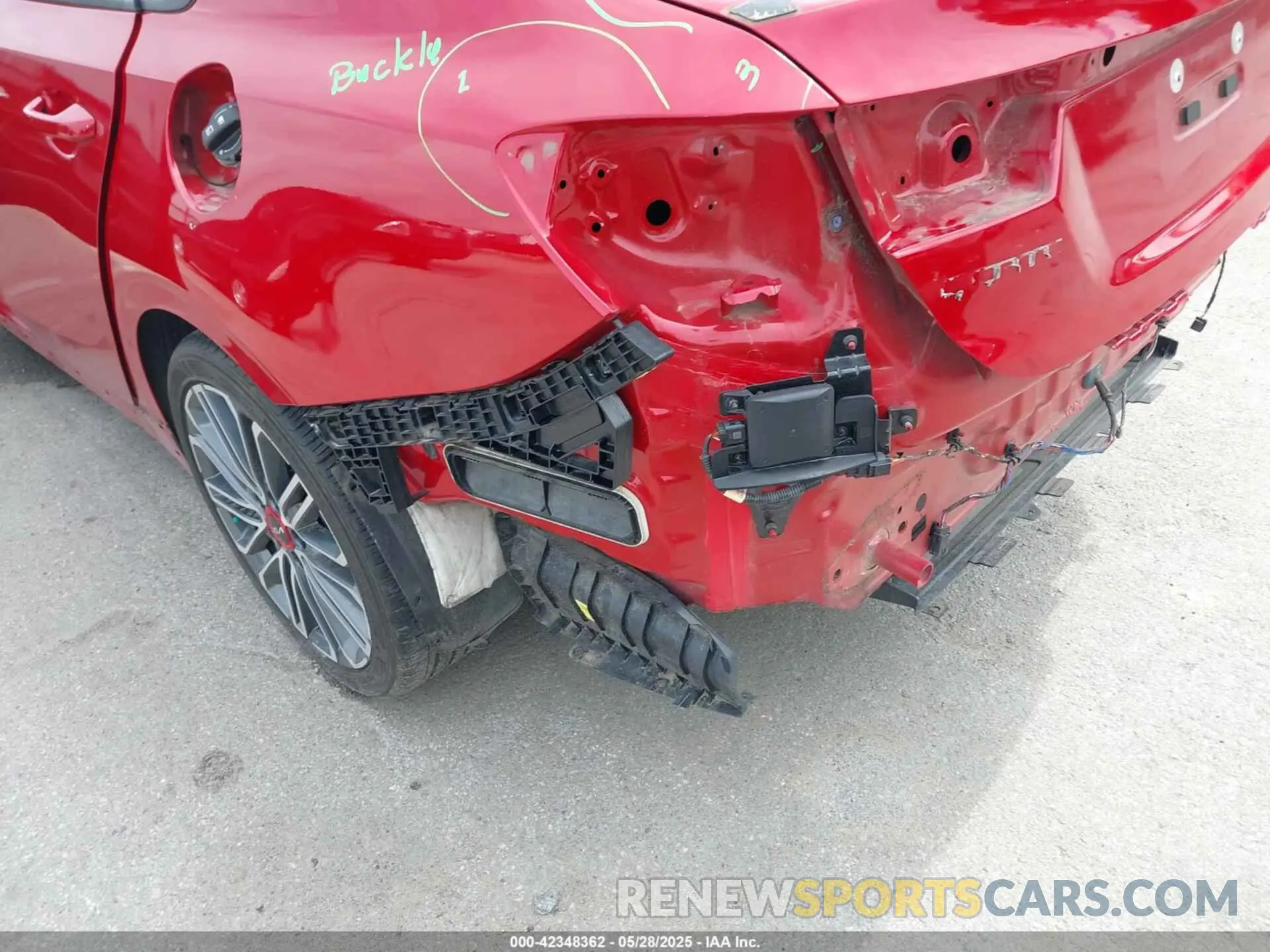 6 Фотография поврежденного автомобиля 3KPF44AC3PE592719 KIA FORTE 2023