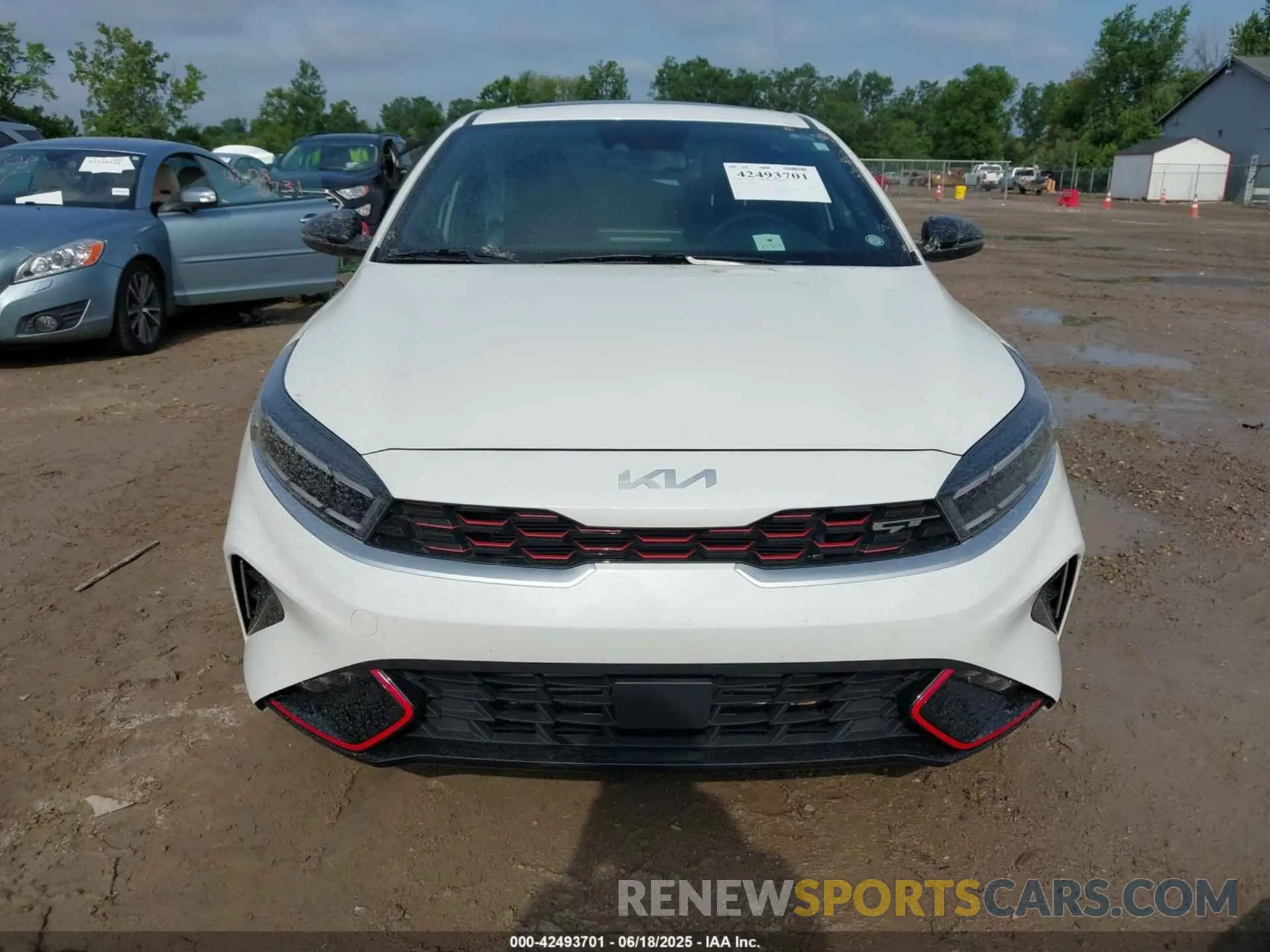 11 Фотография поврежденного автомобиля 3KPF44AC4PE686558 KIA FORTE 2023
