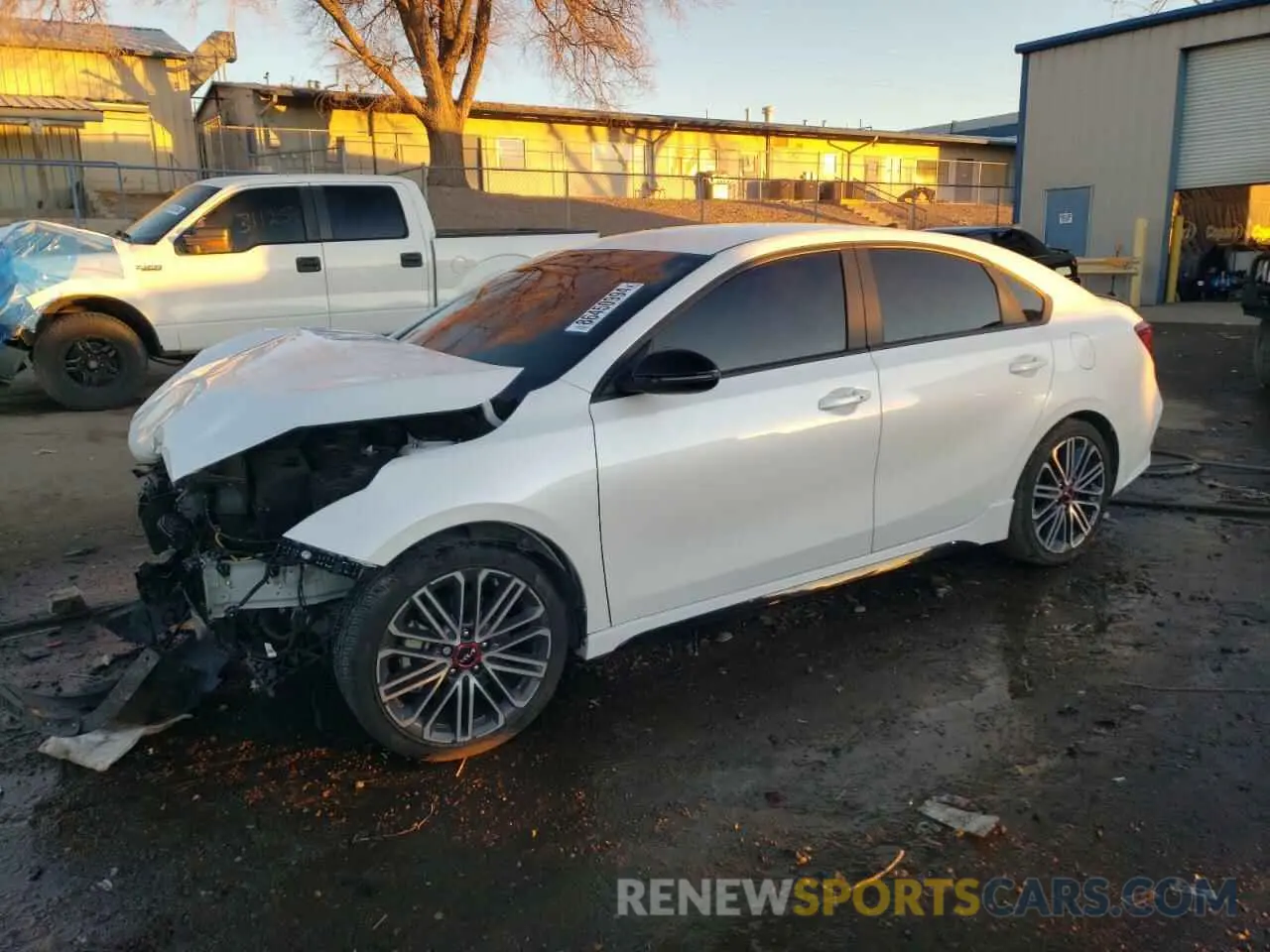 1 Фотография поврежденного автомобиля 3KPF44AC5PE629415 KIA FORTE 2023