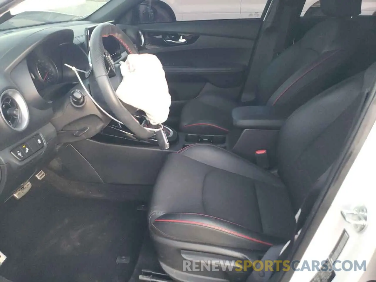 7 Фотография поврежденного автомобиля 3KPF44AC5PE629415 KIA FORTE 2023