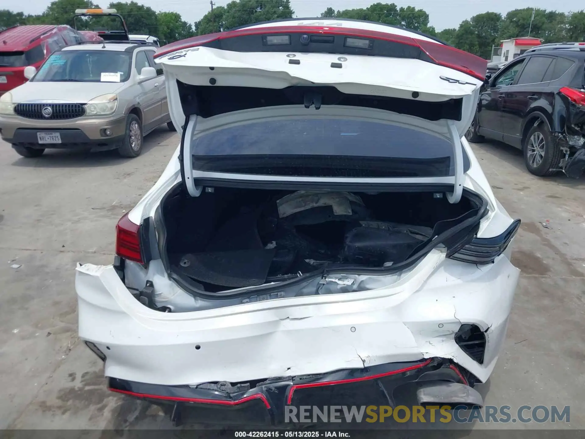 16 Photograph of a damaged car 3KPF44AC6PE518193 KIA FORTE 2023