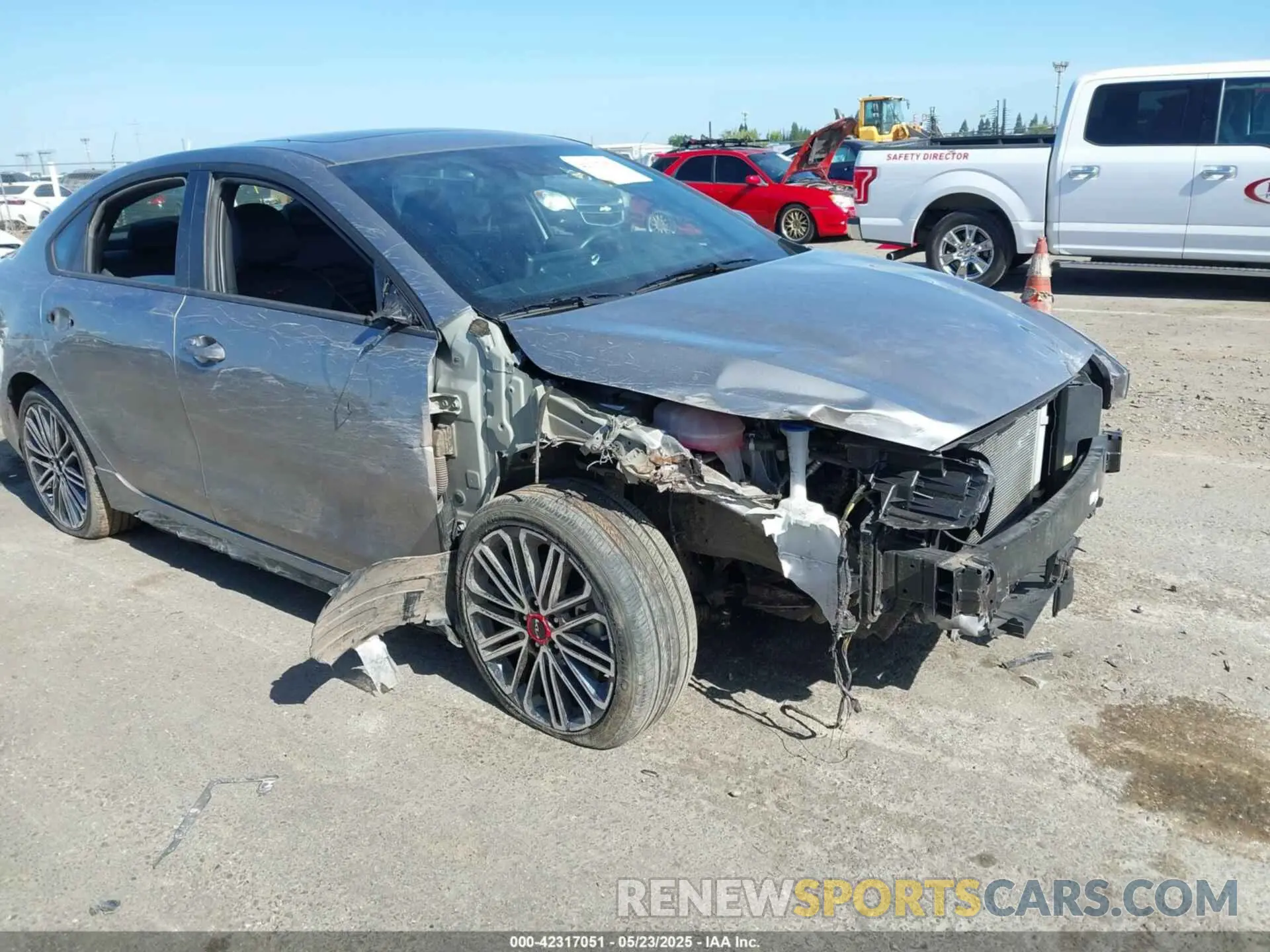 1 Photograph of a damaged car 3KPF44AC8PE593817 KIA FORTE 2023
