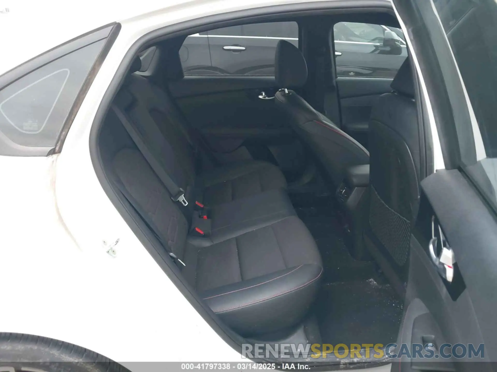 8 Фотография поврежденного автомобиля 3KPF44AC9PE530631 KIA FORTE 2023