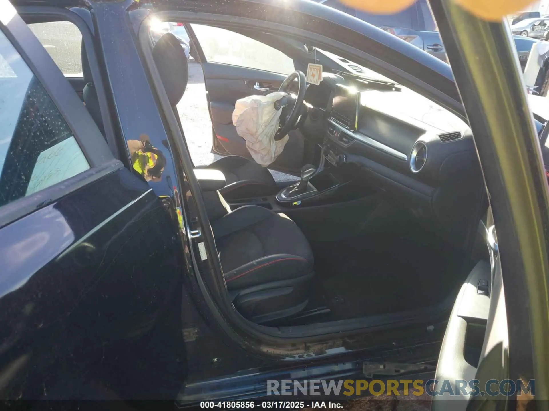 5 Photograph of a damaged car 3KPF44ACXPE599800 KIA FORTE 2023