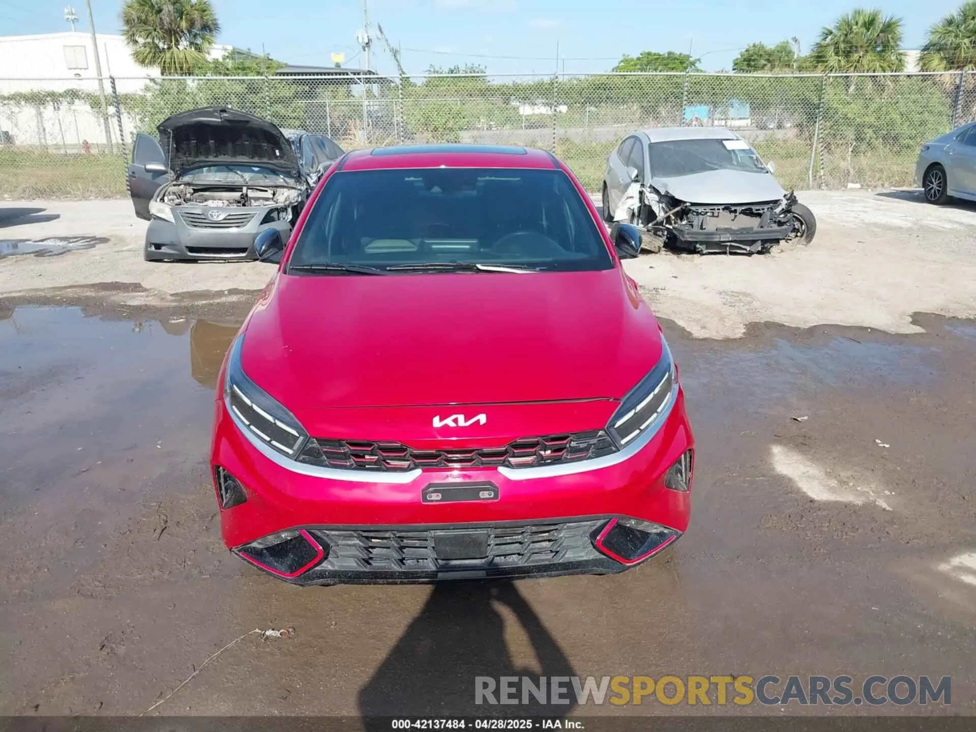 12 Photograph of a damaged car 3KPF44ACXPE618328 KIA FORTE 2023