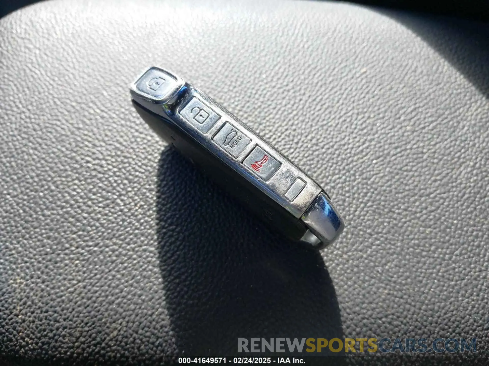 11 Фотография поврежденного автомобиля 3KPF54AD0PE556878 KIA FORTE 2023