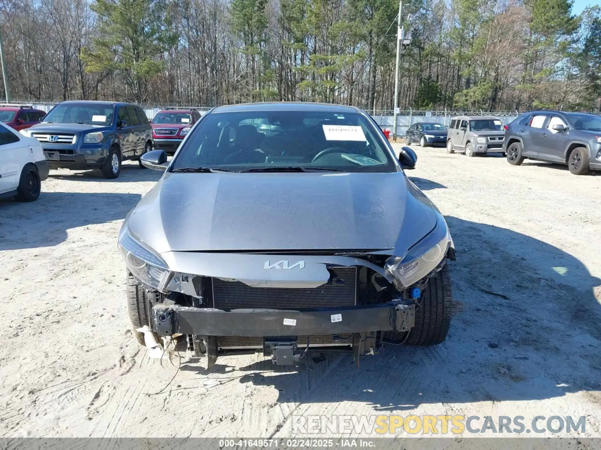 6 Фотография поврежденного автомобиля 3KPF54AD0PE556878 KIA FORTE 2023