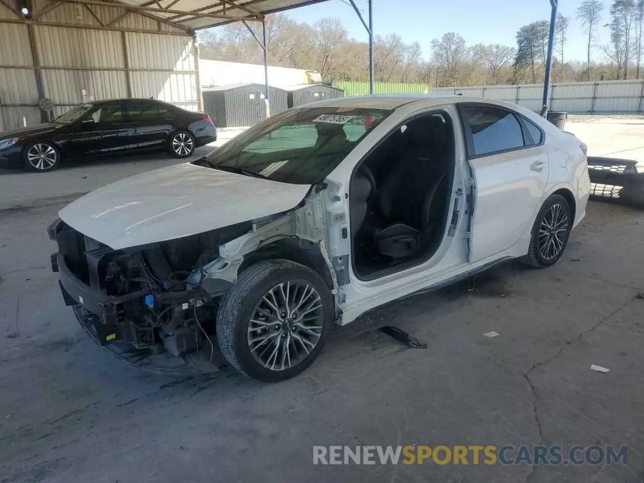 1 Photograph of a damaged car 3KPF54AD0PE604489 KIA FORTE 2023