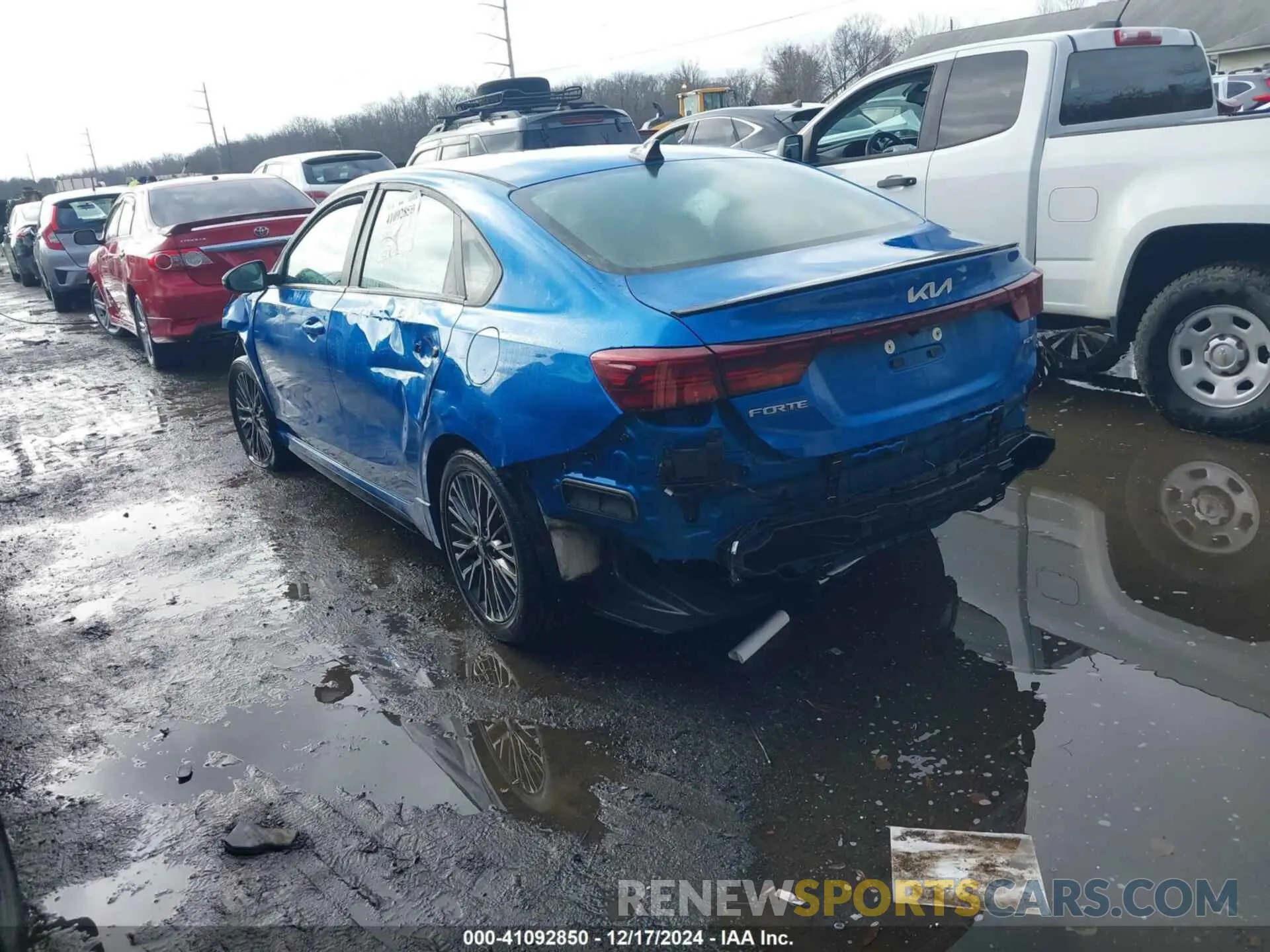 3 Photograph of a damaged car 3KPF54AD0PE624600 KIA FORTE 2023