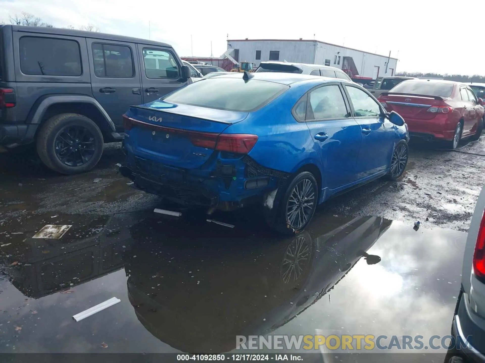 4 Photograph of a damaged car 3KPF54AD0PE624600 KIA FORTE 2023