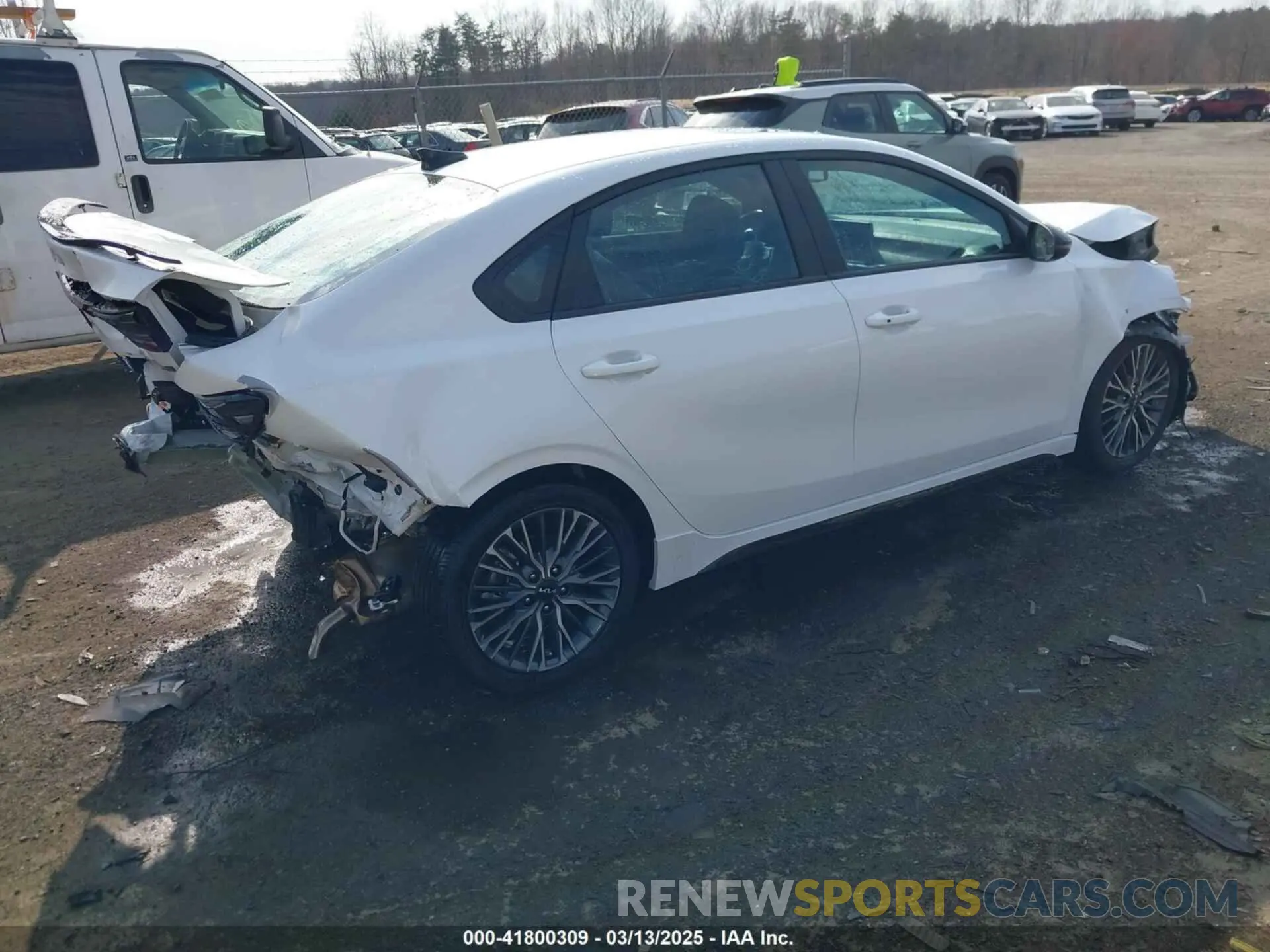4 Photograph of a damaged car 3KPF54AD0PE647195 KIA FORTE 2023
