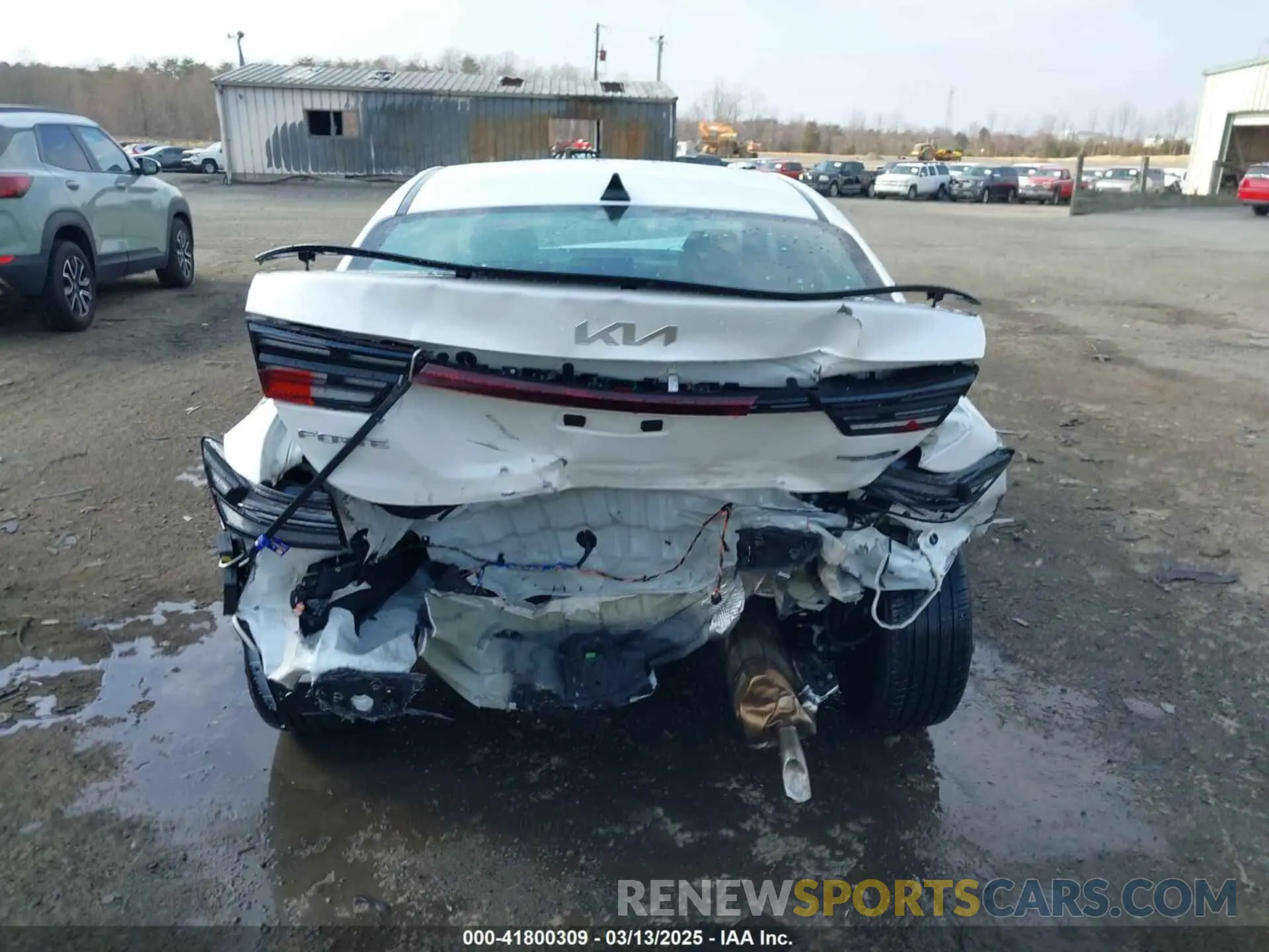 6 Photograph of a damaged car 3KPF54AD0PE647195 KIA FORTE 2023