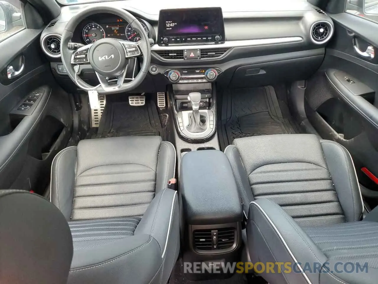 8 Фотография поврежденного автомобиля 3KPF54AD0PE651893 KIA FORTE 2023
