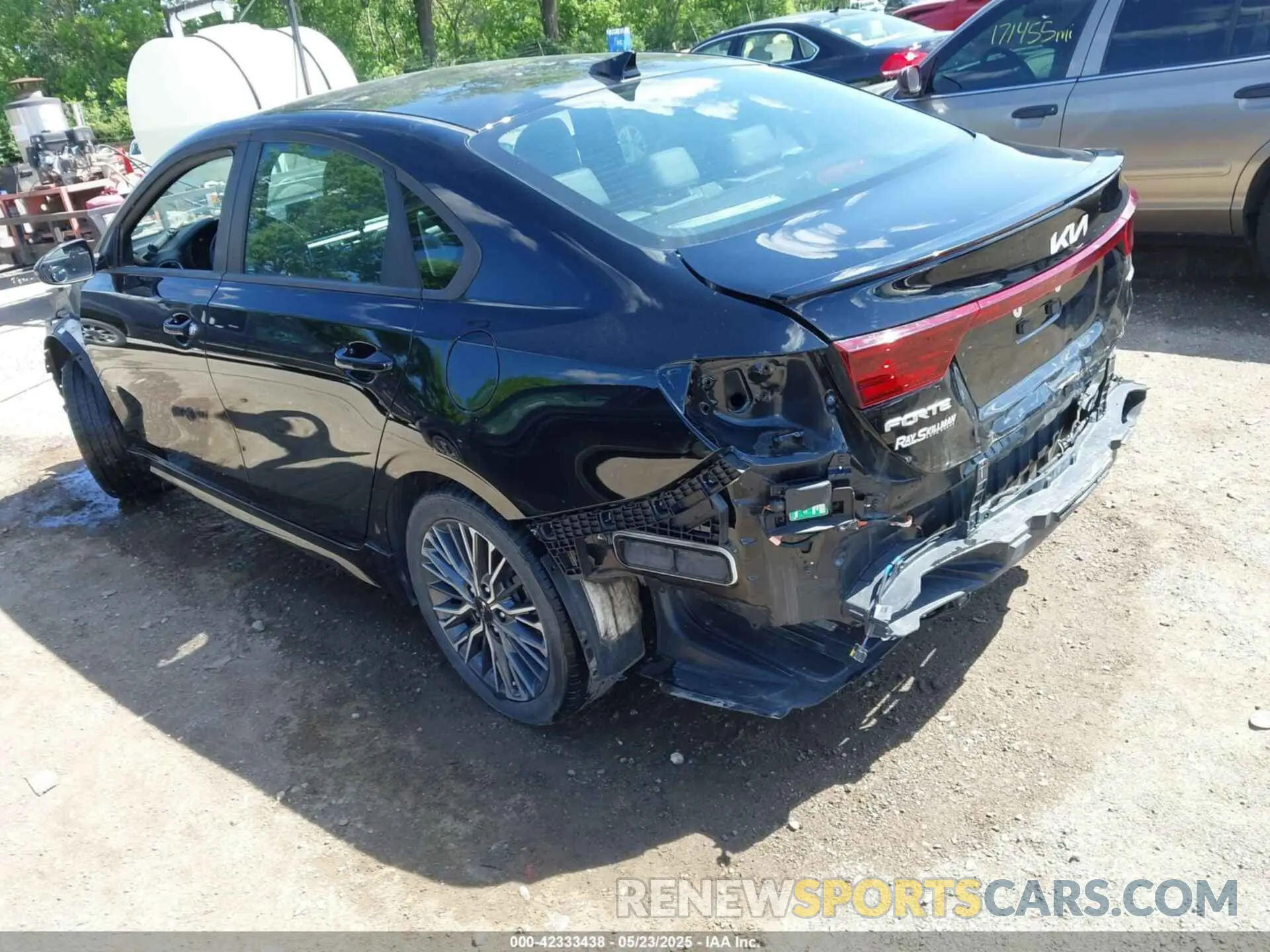 3 Photograph of a damaged car 3KPF54AD1PE558395 KIA FORTE 2023