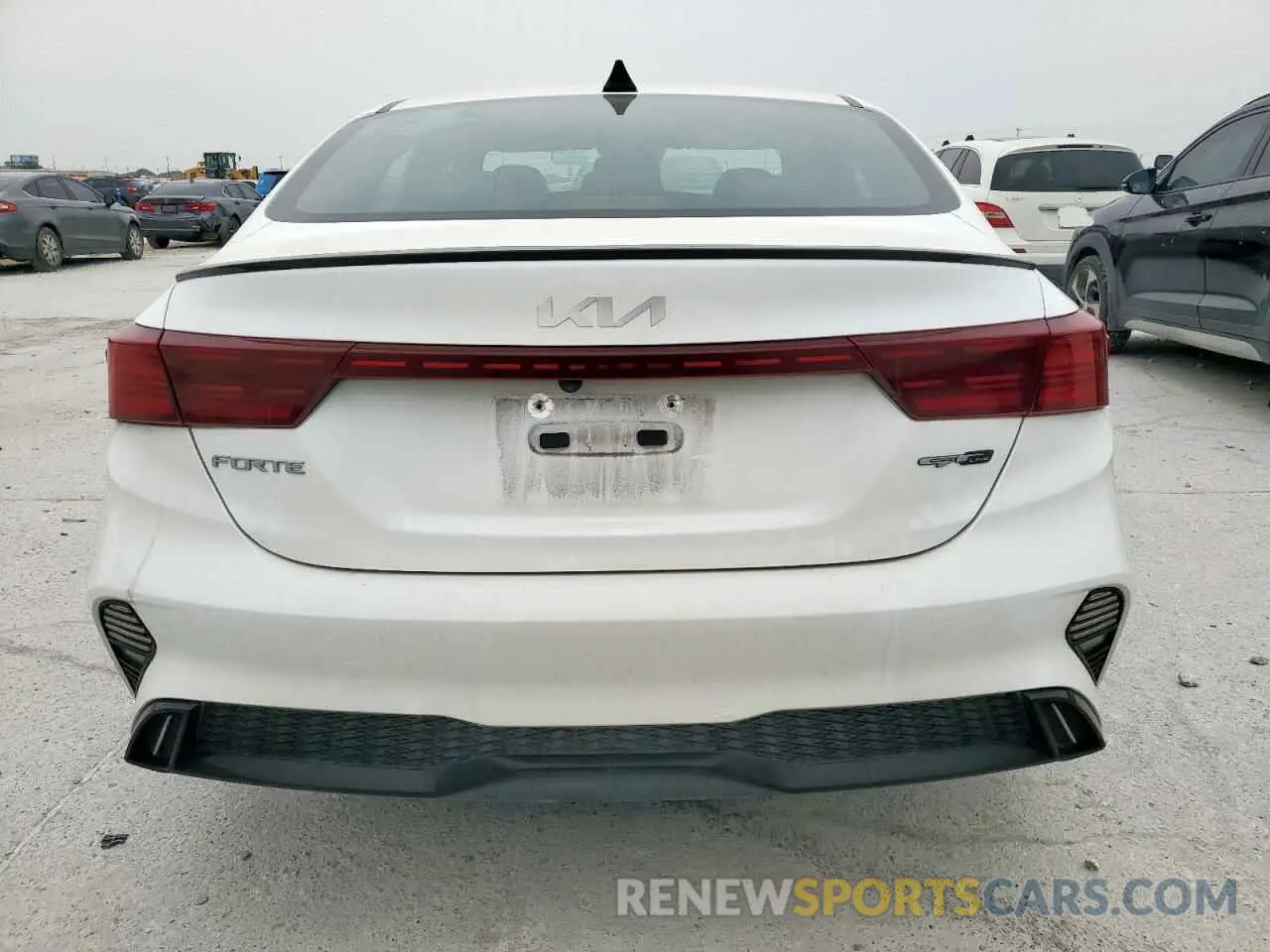 6 Фотография поврежденного автомобиля 3KPF54AD1PE633919 KIA FORTE 2023