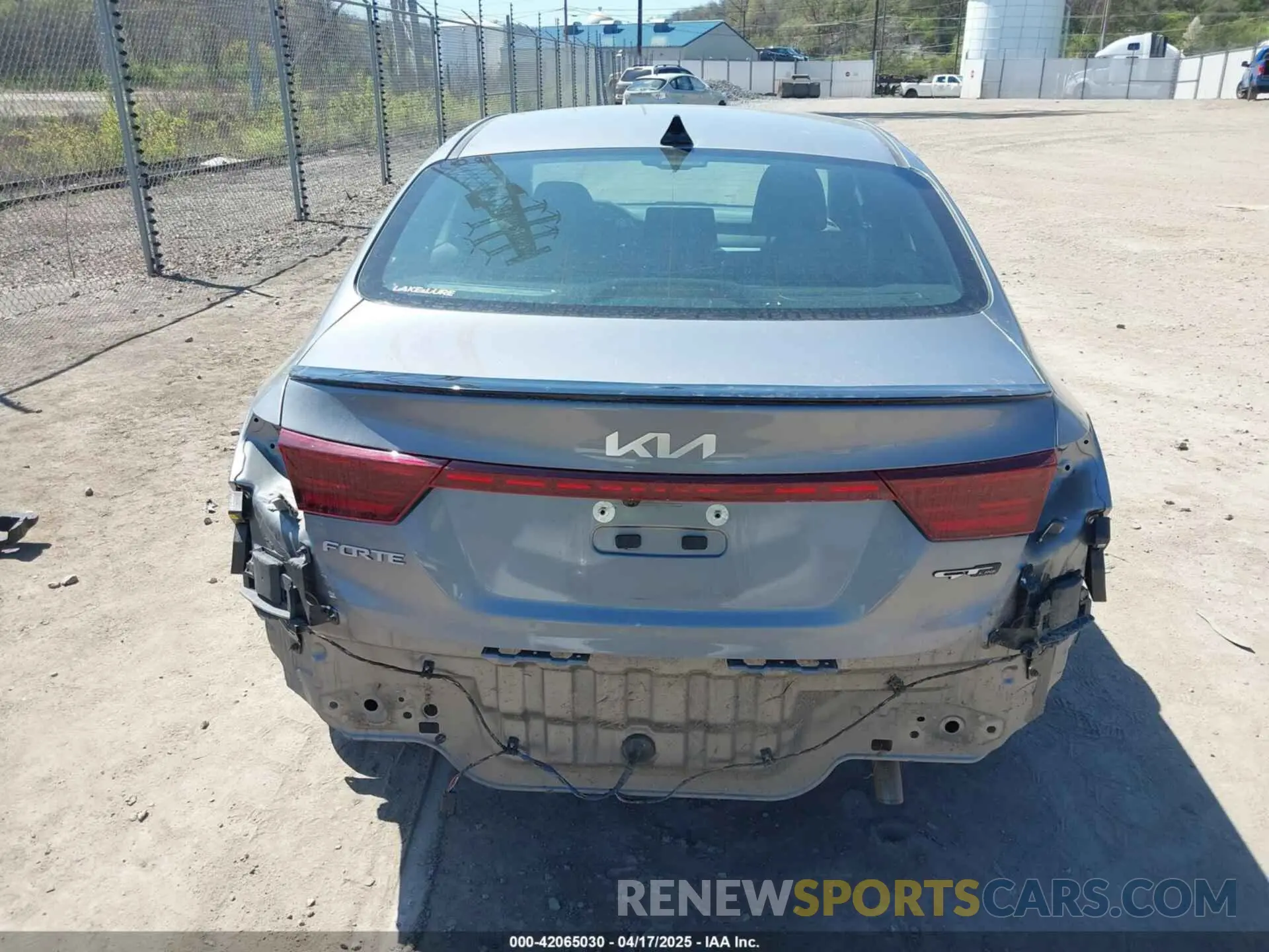 17 Фотография поврежденного автомобиля 3KPF54AD1PE647058 KIA FORTE 2023