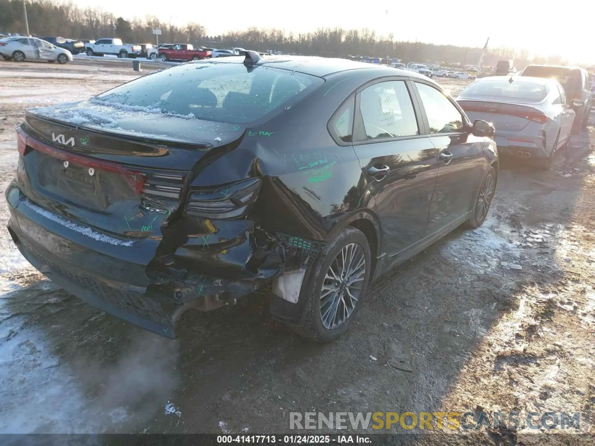 4 Photograph of a damaged car 3KPF54AD2PE534865 KIA FORTE 2023