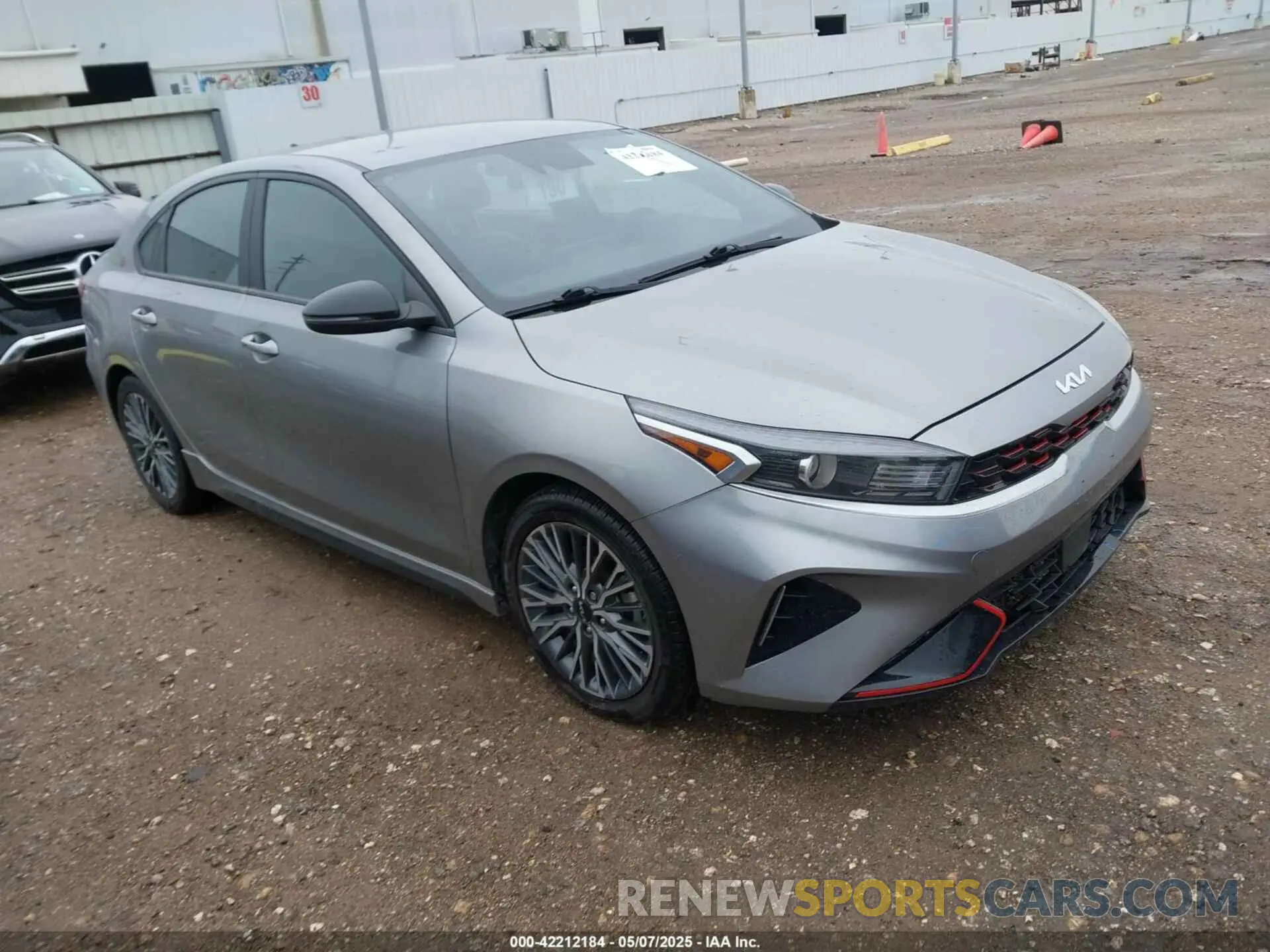1 Фотография поврежденного автомобиля 3KPF54AD2PE587940 KIA FORTE 2023