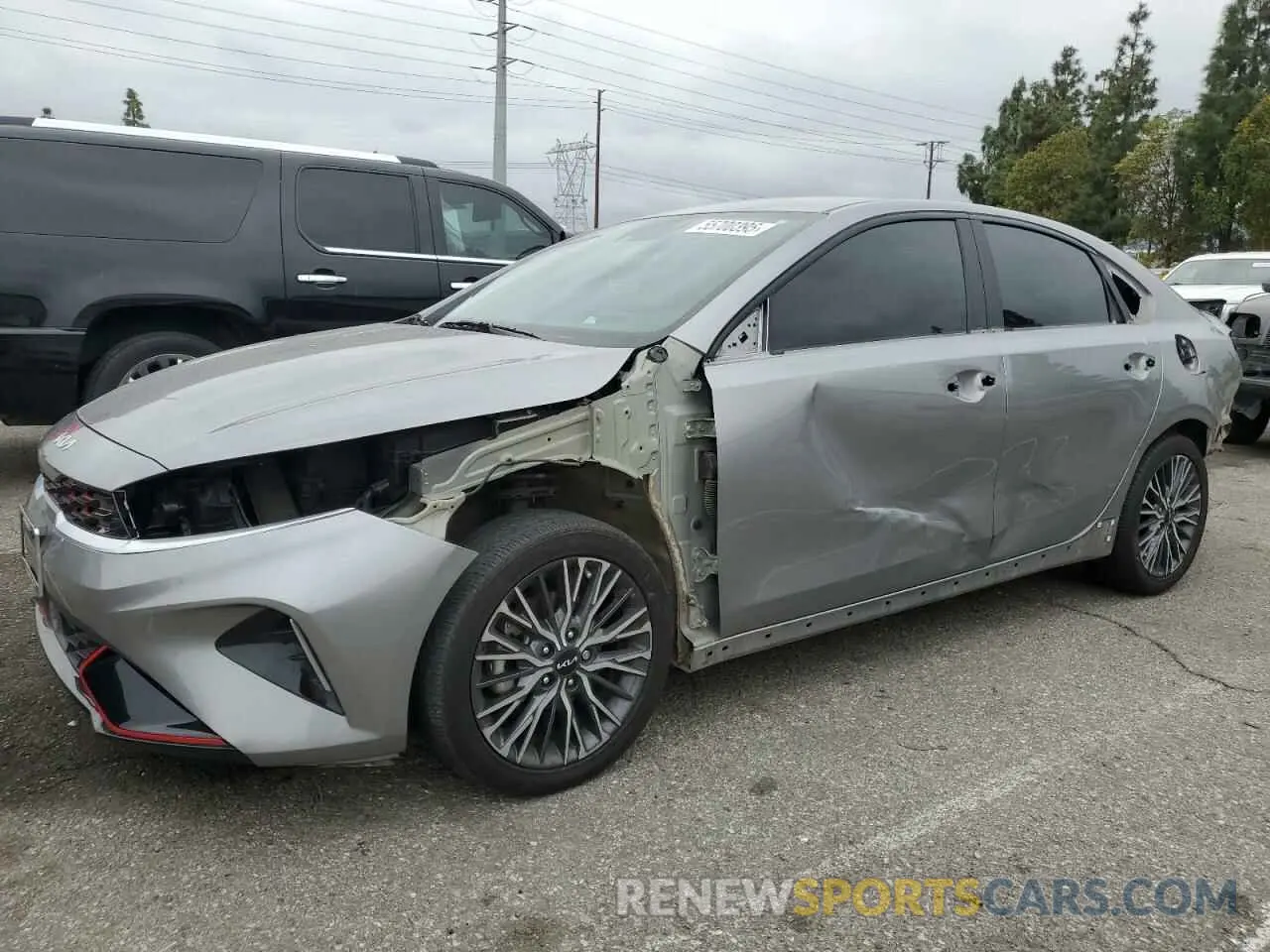 1 Photograph of a damaged car 3KPF54AD2PE663625 KIA FORTE 2023